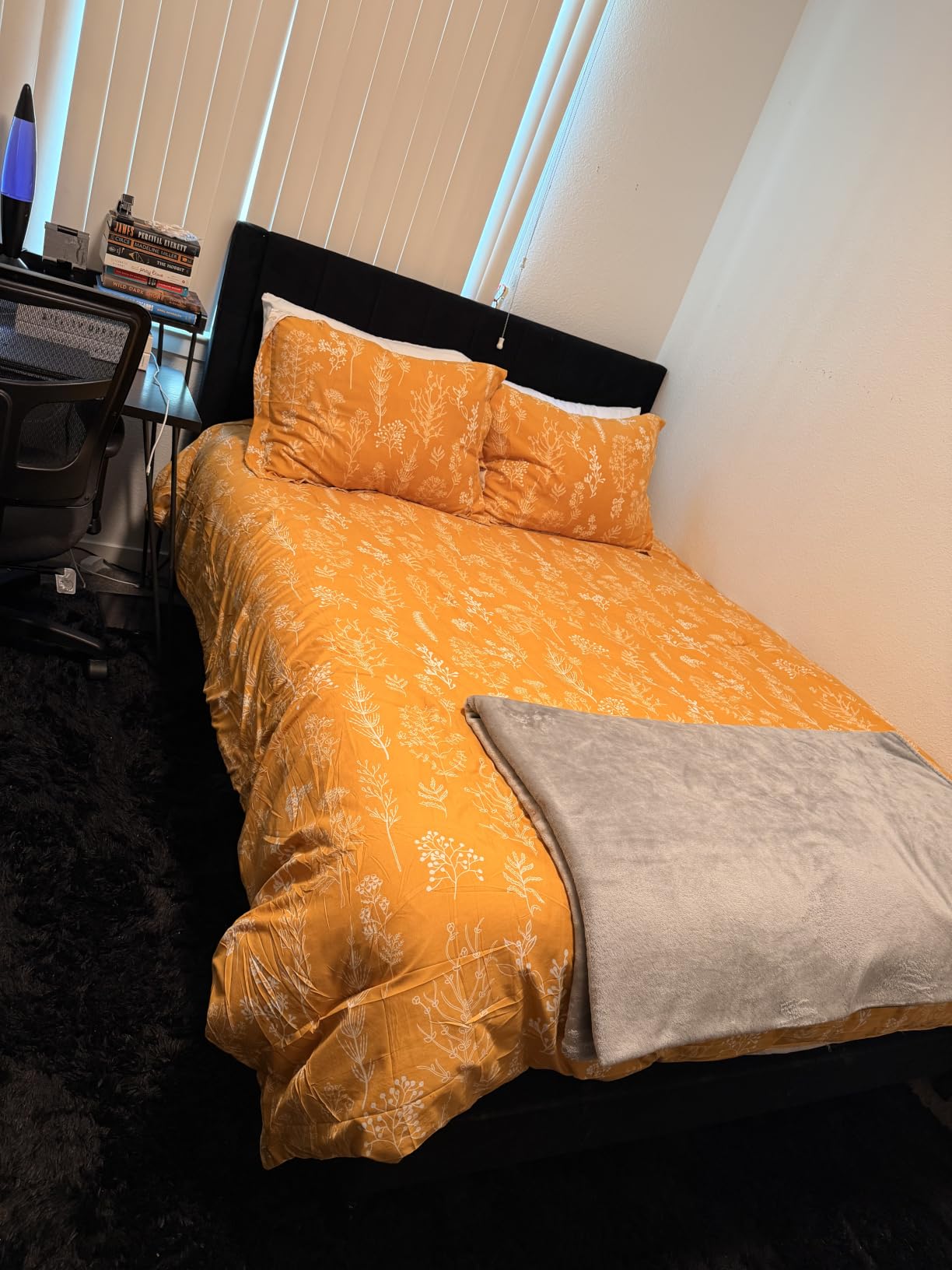 Bedsure Floral Comforter customer photo 1