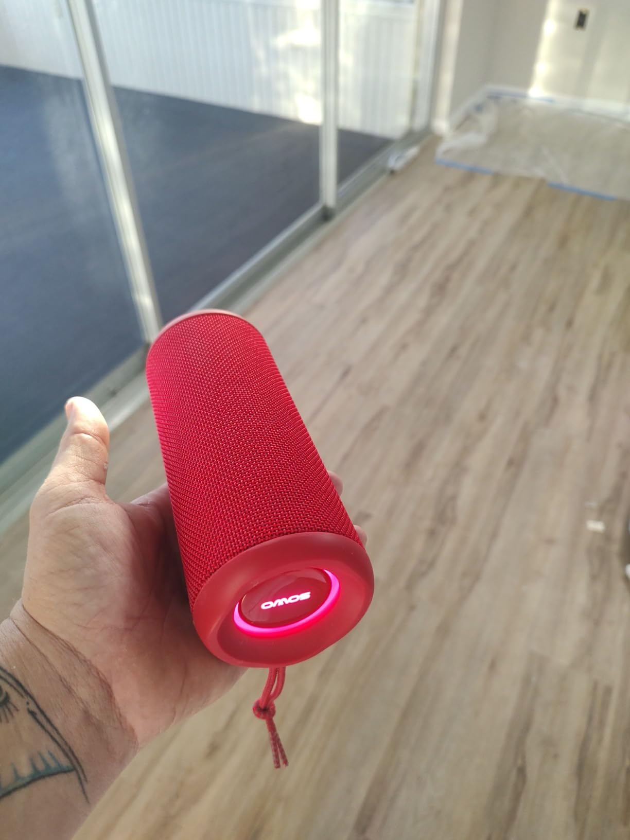 SOWO Bluetooth Speaker Wireless, IPX7 Waterproof Portable Speaker Outdoor customer photo 2