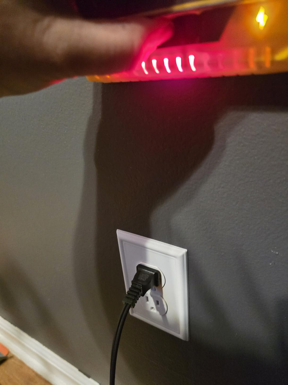 Franklin Sensors ProSensor M150/X990 9-Sensor Stud Finder, AC Wire Warning customer photo 1