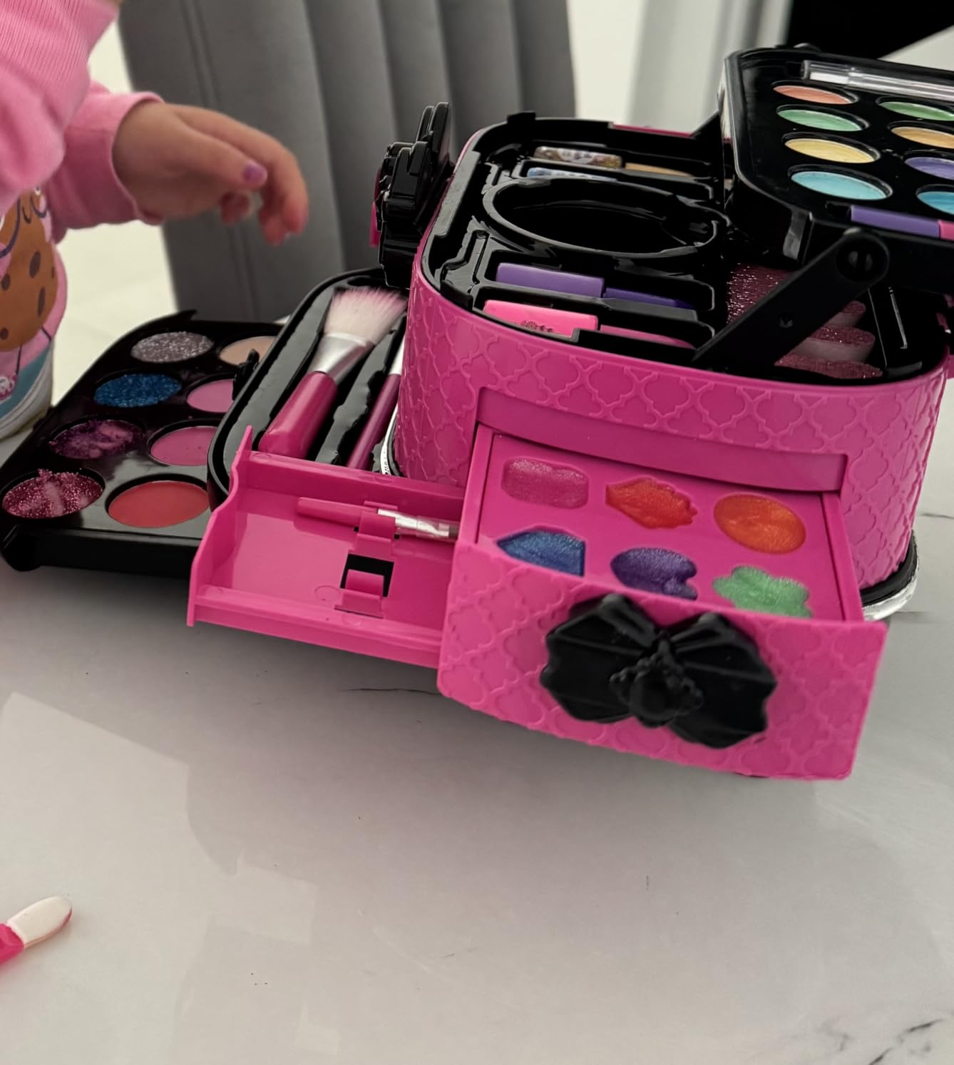 Hollyhi Makeup Kit customer photo 2