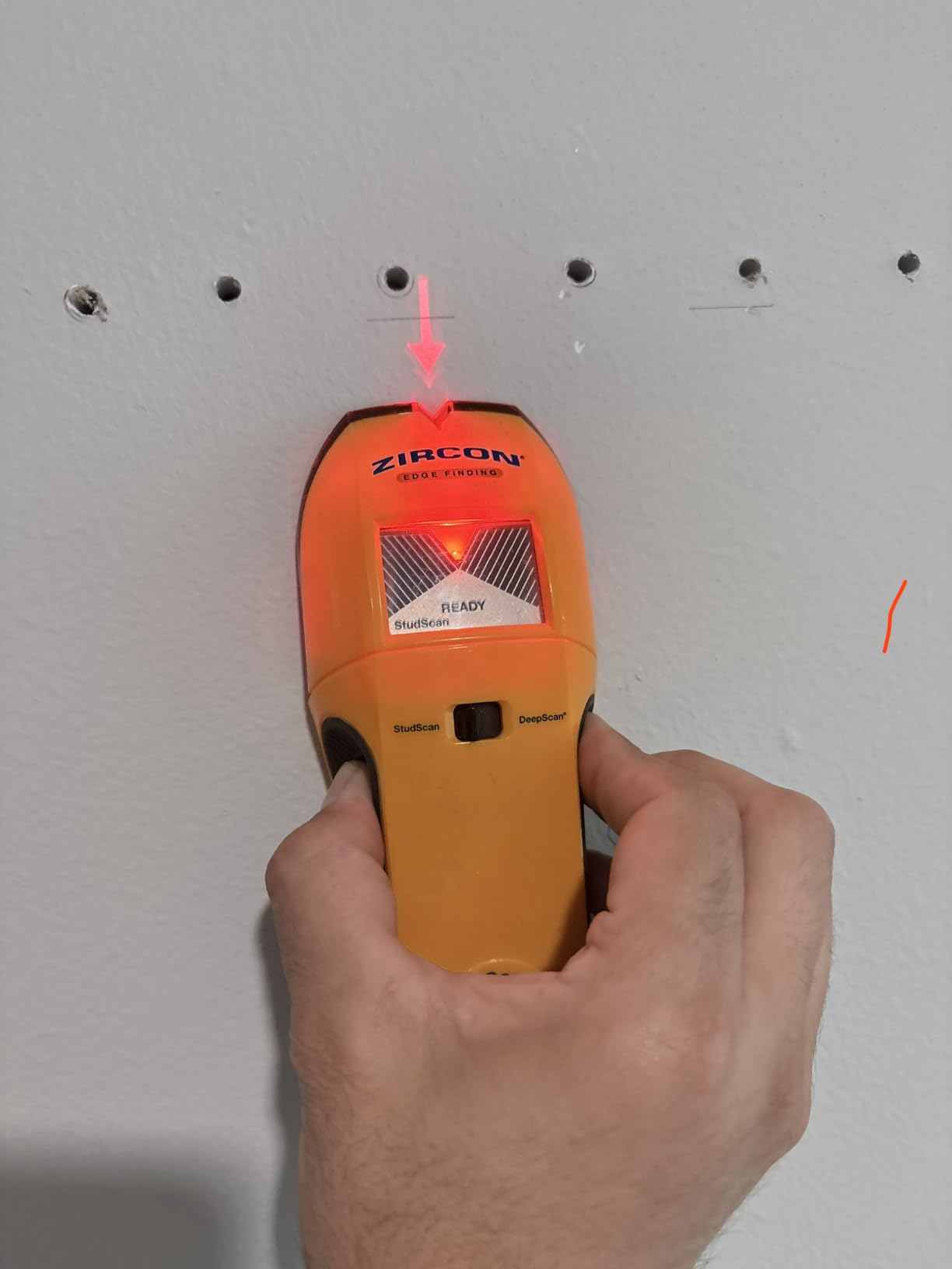 Zircon® StudSensor™ A100 Stud Finder w/Live Wire Detection customer photo 1