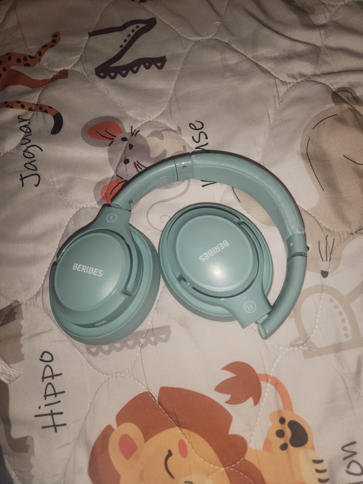 BERIBES Over-Ear customer photo 2