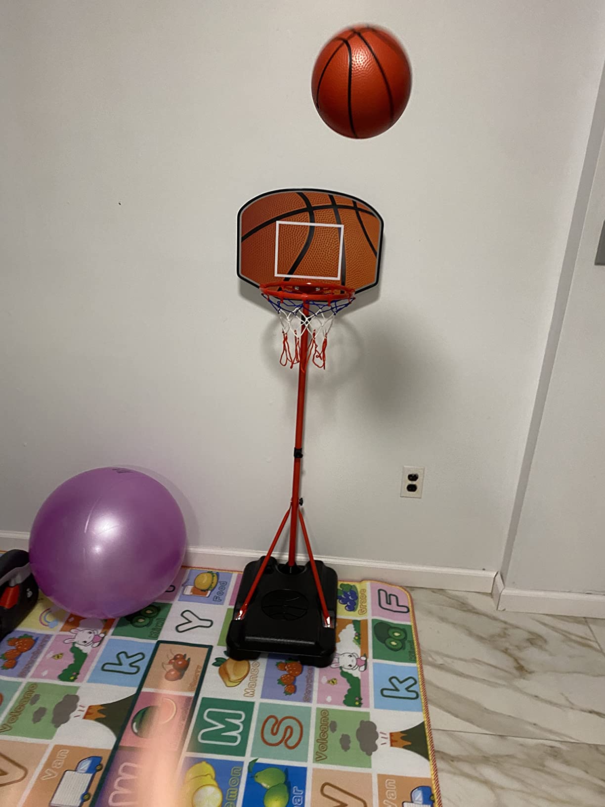 Kids Basketball Hoop for 3 4 5 6 Year Old Stand Adjustable Height 3.5ft-5.3ft Toddler Boy Basketball Hoop Indoor Mini Basketball Hoops Goal Ball Games Toys for Girl Boy Age 3-4 3-5 customer photo 2