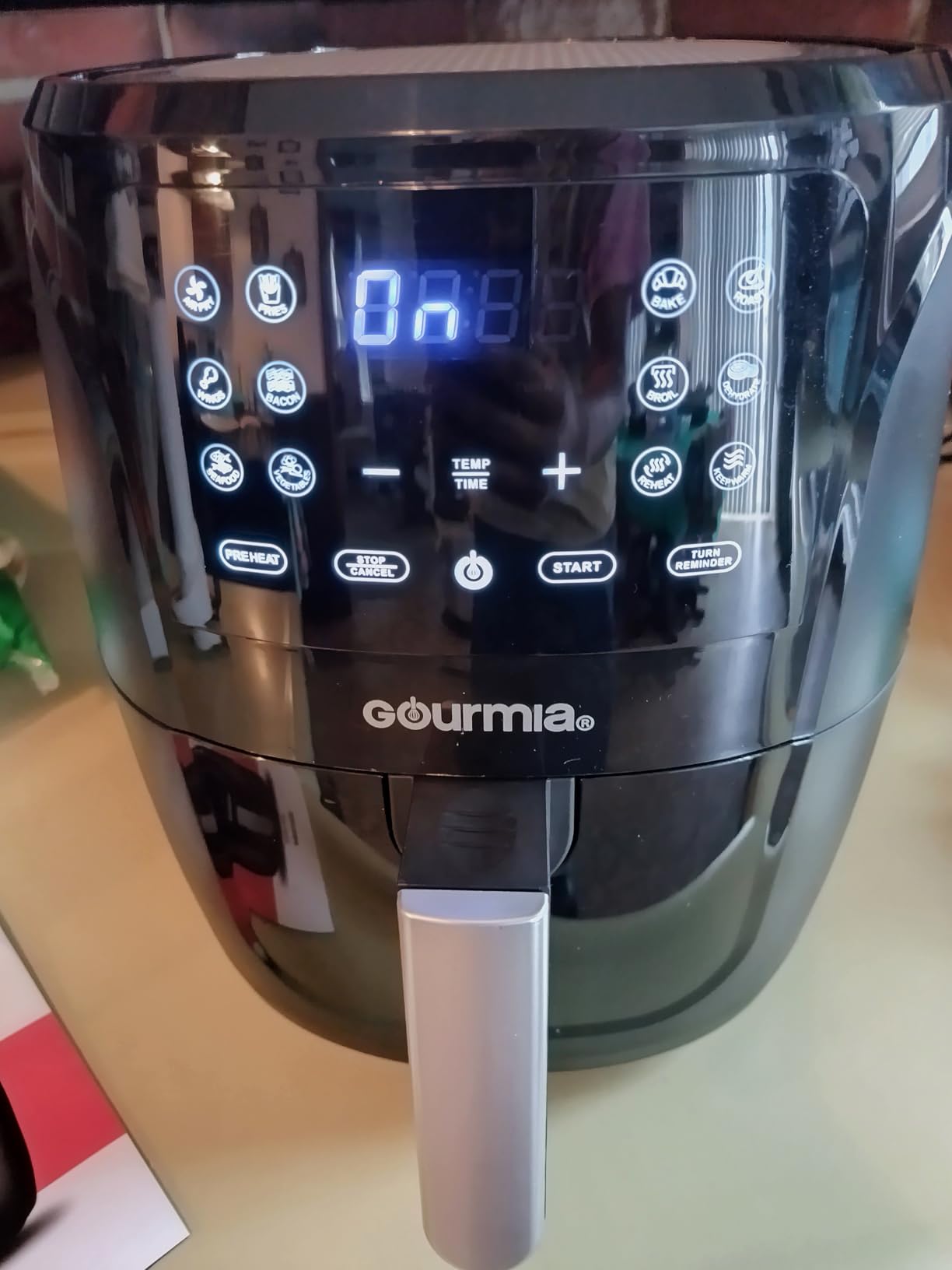 Gourmia Air Fryer - 6 Qt Basket Capacity, 12 Cooking Presets, Black customer photo 1