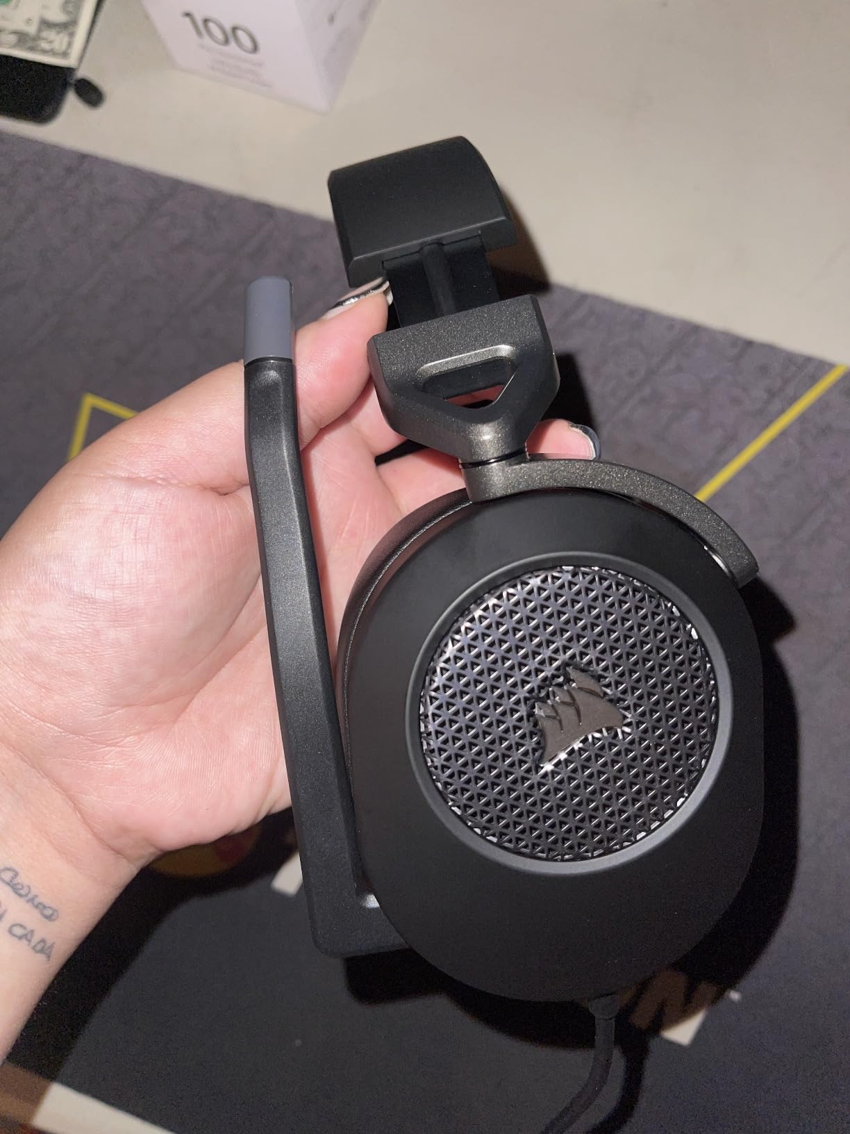 Corsair HS65 customer photo 2