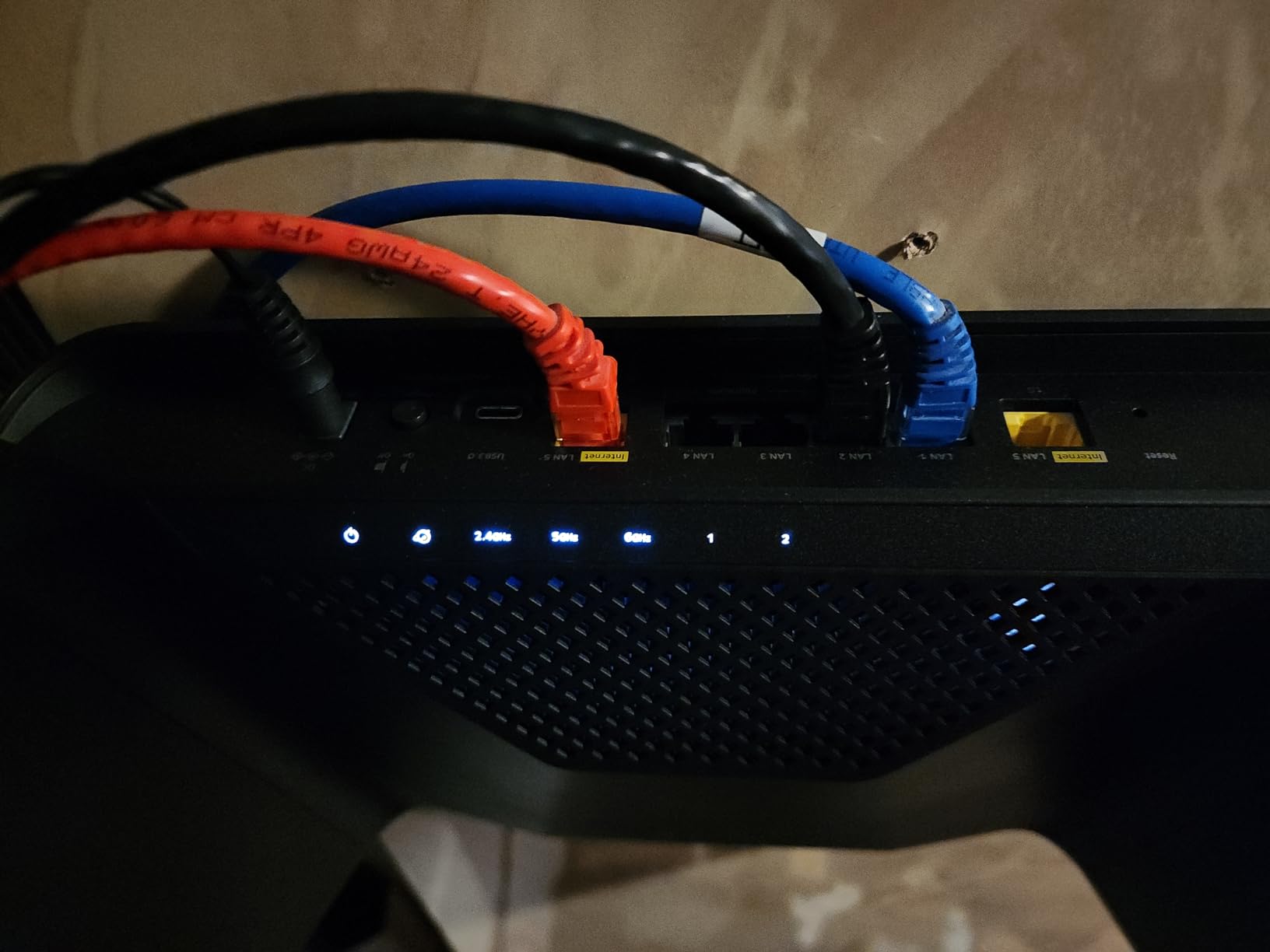 NETGEAR Nighthawk Tri-Band WiFi 6E Router (RAXE300) - Security Features, AXE7800 Wireless Gigabit Speed (Up to 7.8Gbps), New 6GHz Band, 8-Streams Cover up to 2,500 sq. ft., 40 Devices customer photo 1