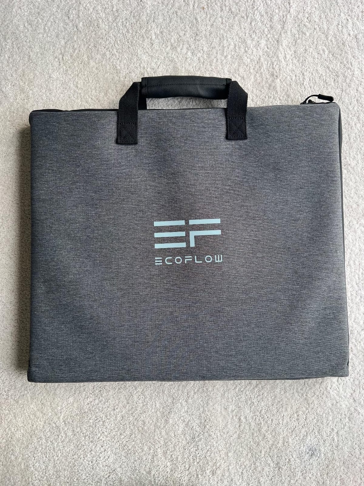 EF ECOFLOW 110W Portable Solar Panel, Foldable with Carry Case customer photo 2