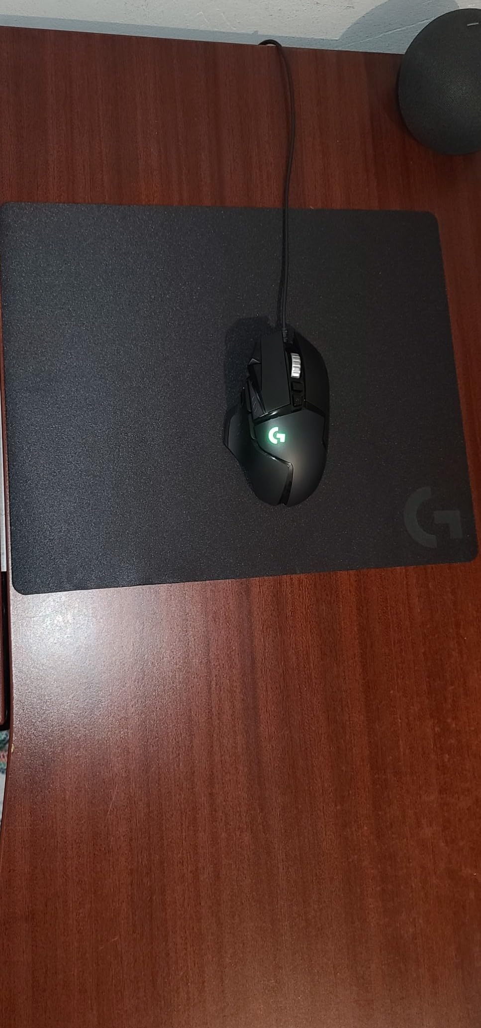 Logitech G840 XL Cloth Gaming Mouse Pad (900x400x3) - Black customer photo 1