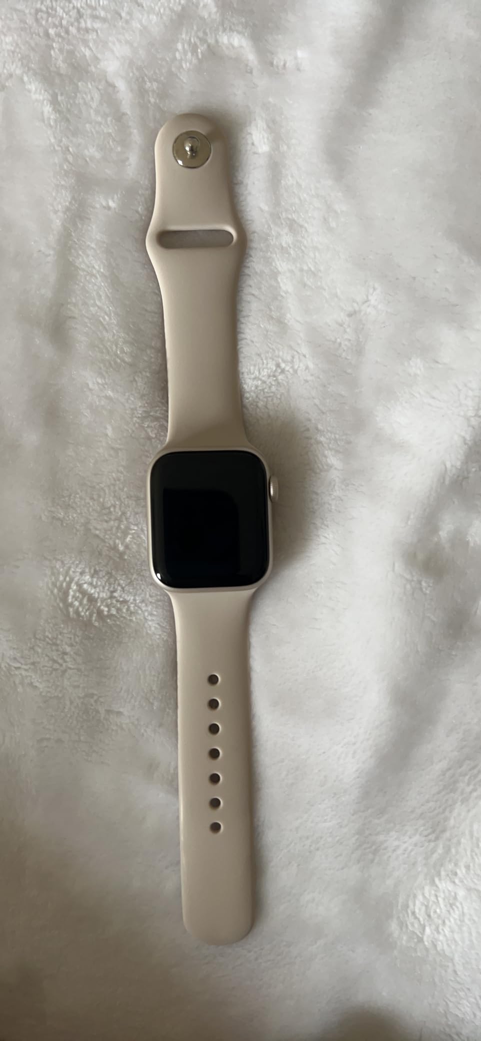 Apple Watch SE (2nd Gen) (GPS + Cellular, 40mm) - Starlight Aluminum Case with Starlight Sport Band, S/M (Renewed) customer photo 2