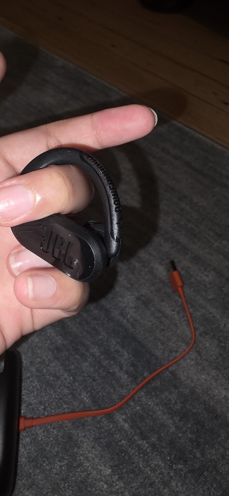 JBL Endurance Peak 3 - Dust and Water Proof (IP68) True Wireless Active Earbuds, JBL Pure Bass Sound, Up to 50 Total Hours of Playback with Speed Charge, Ambient Aware & Talk Thru (White) customer photo 2