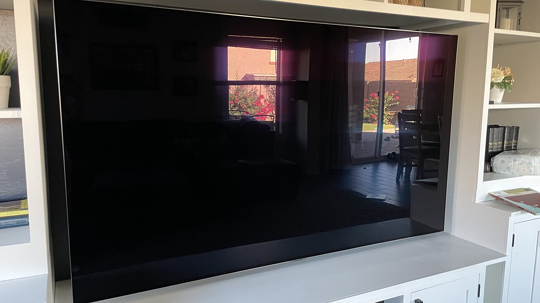 LG C3 Series 77-Inch Class OLED evo Smart TV OLED77C3PUA, 2023 - AI-Powered 4K, Alexa Built-in customer photo 1