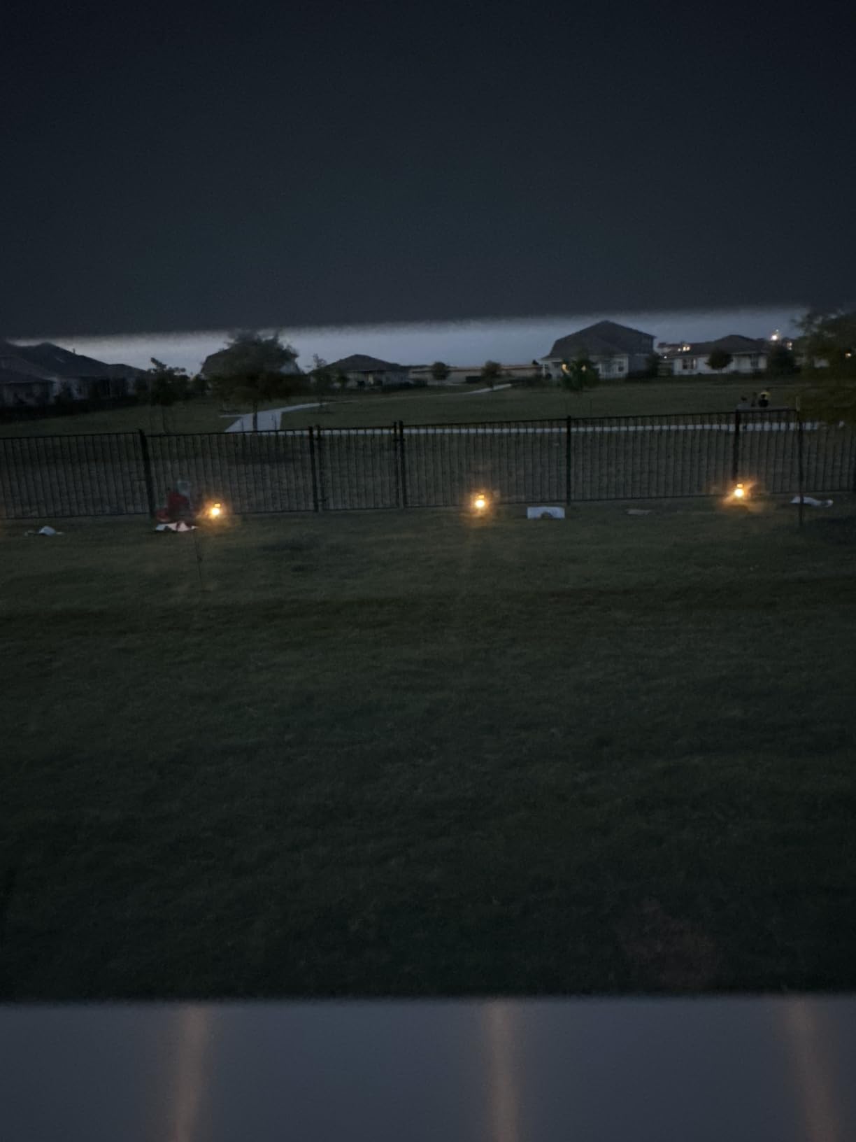 WENATY Solar Spot Lights Outdoor Waterproof Spotlights 12 Pack Warm White customer photo 2