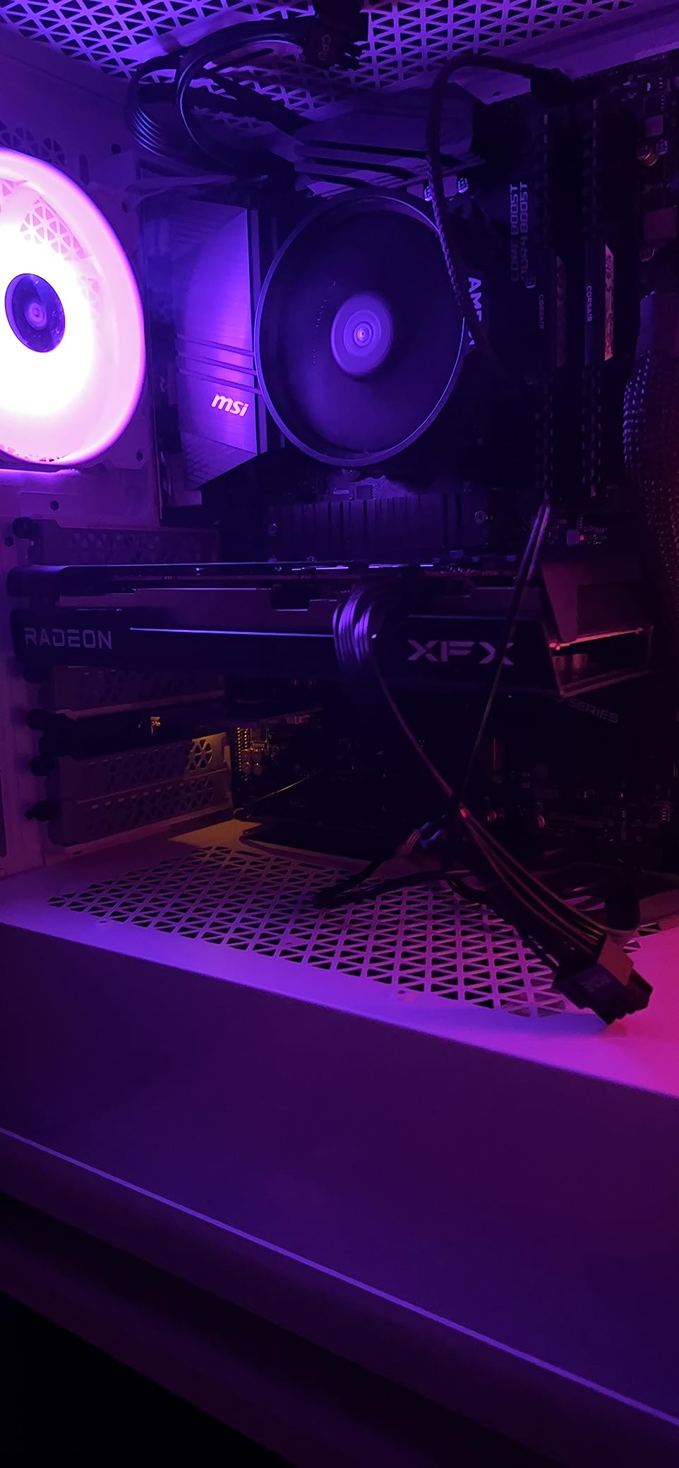 XFX Speedster SWFT RX 7600 customer photo 2