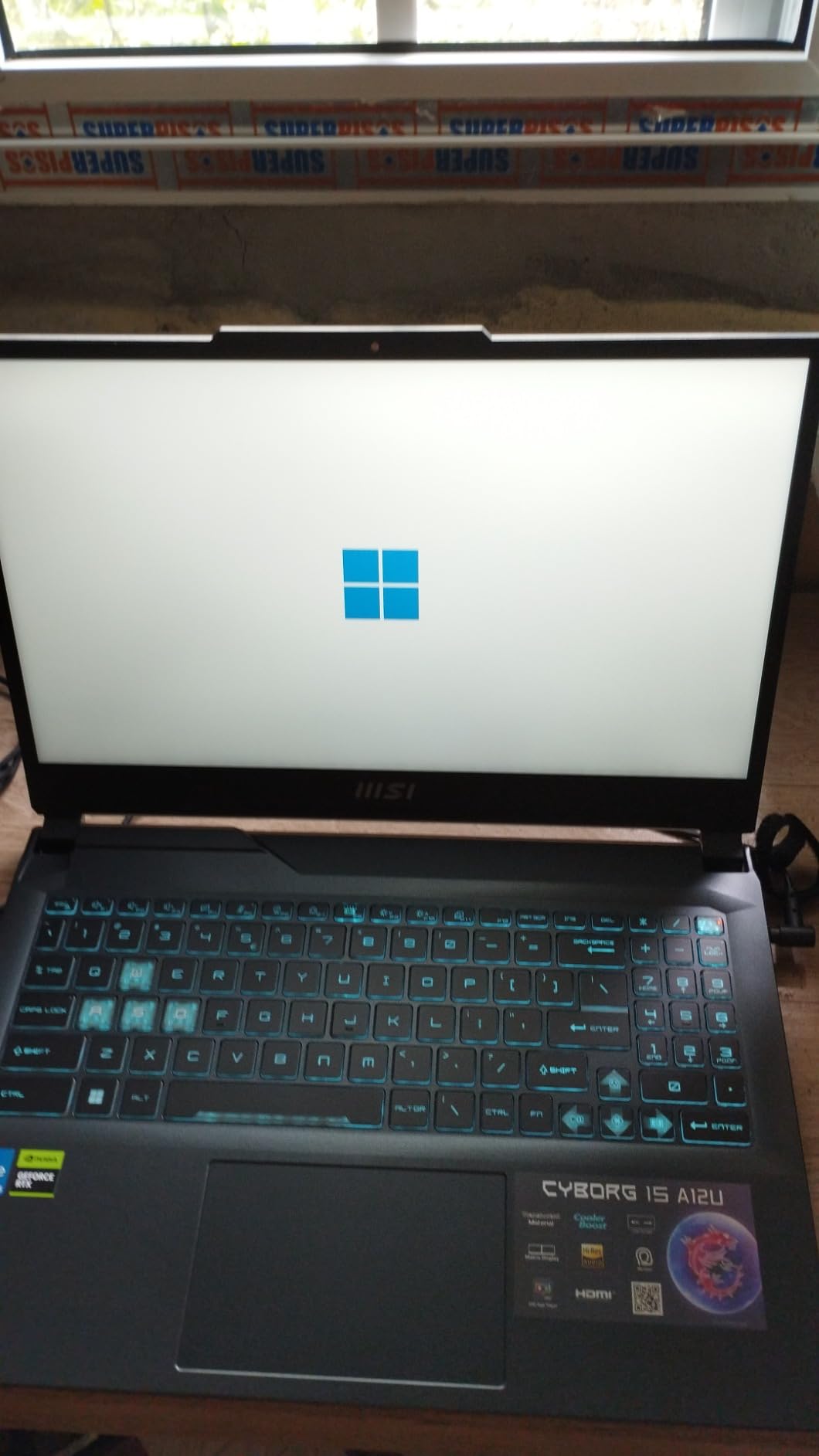 msi Cyborg 15 Gaming Laptop: Intel Core i5-12450H GeForce RTX 2050, 15.6