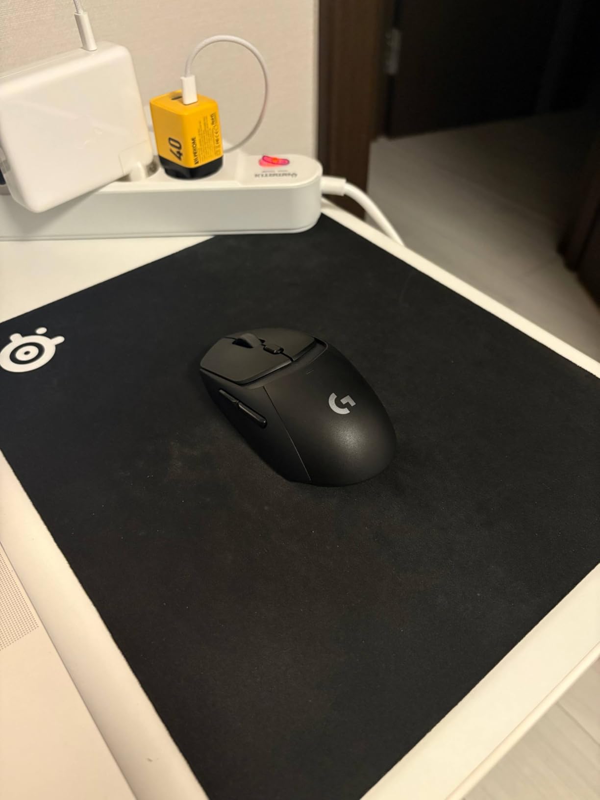 Logitech G309 Lightspeed Wireless Gaming Mouse customer photo 2