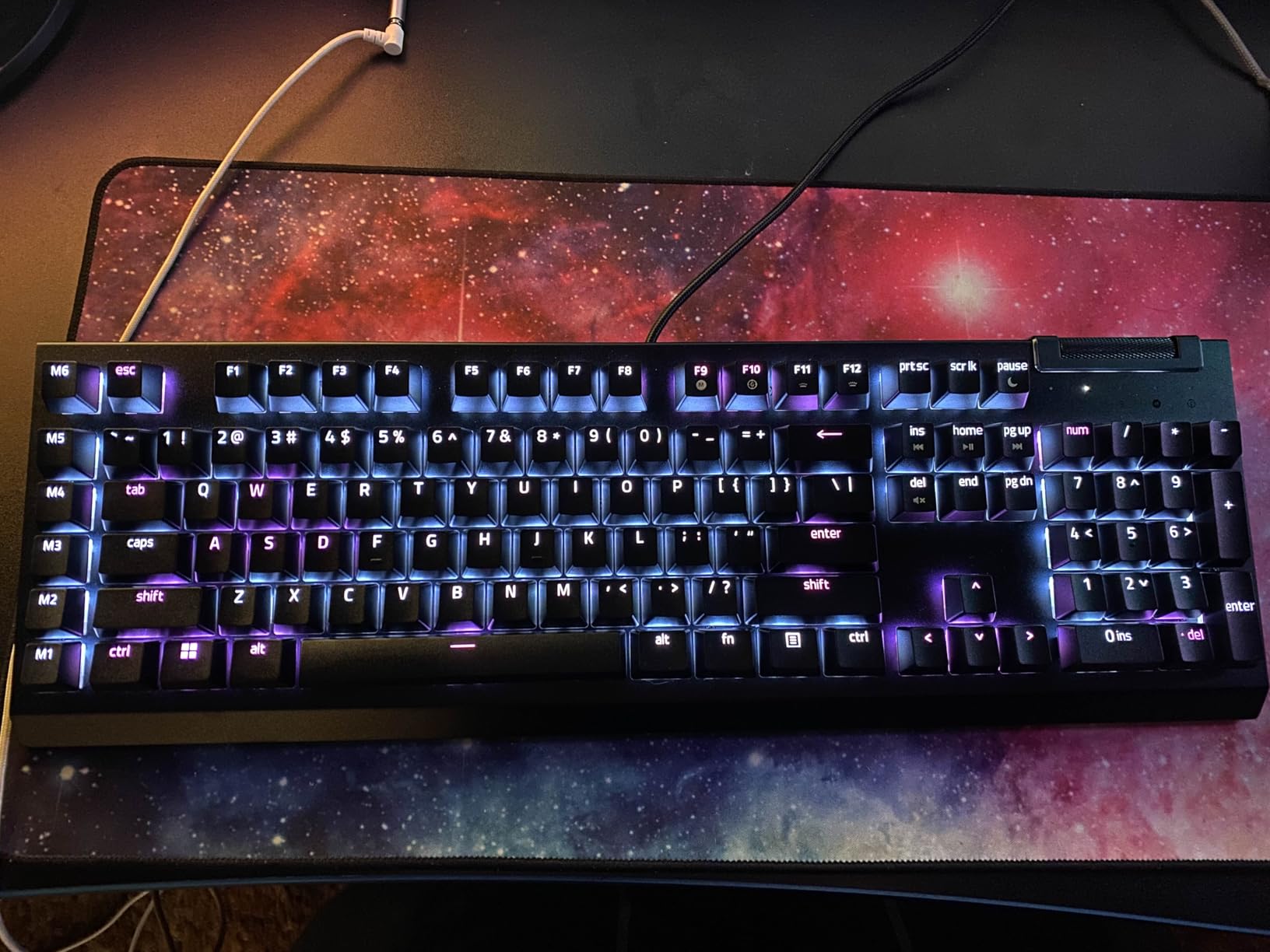 Razer BlackWidow V4 X Mechanical Gaming Keyboard, Yellow Switches, Black customer photo 2