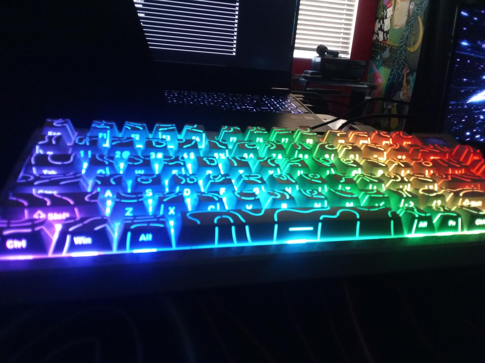Womier SK80 75% Keyboard with Color Multimedia Display Gaming Keyboard customer photo 1
