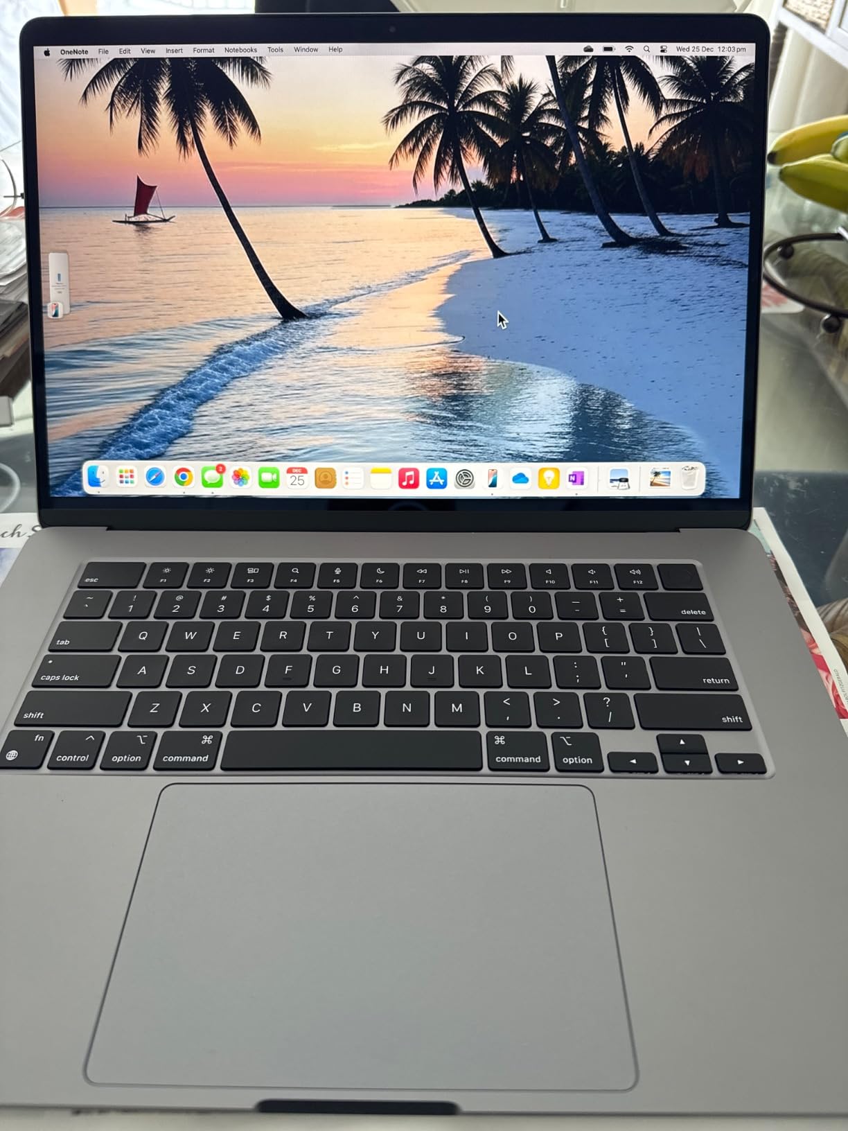 MacBook Air M2 15-inch customer photo 1