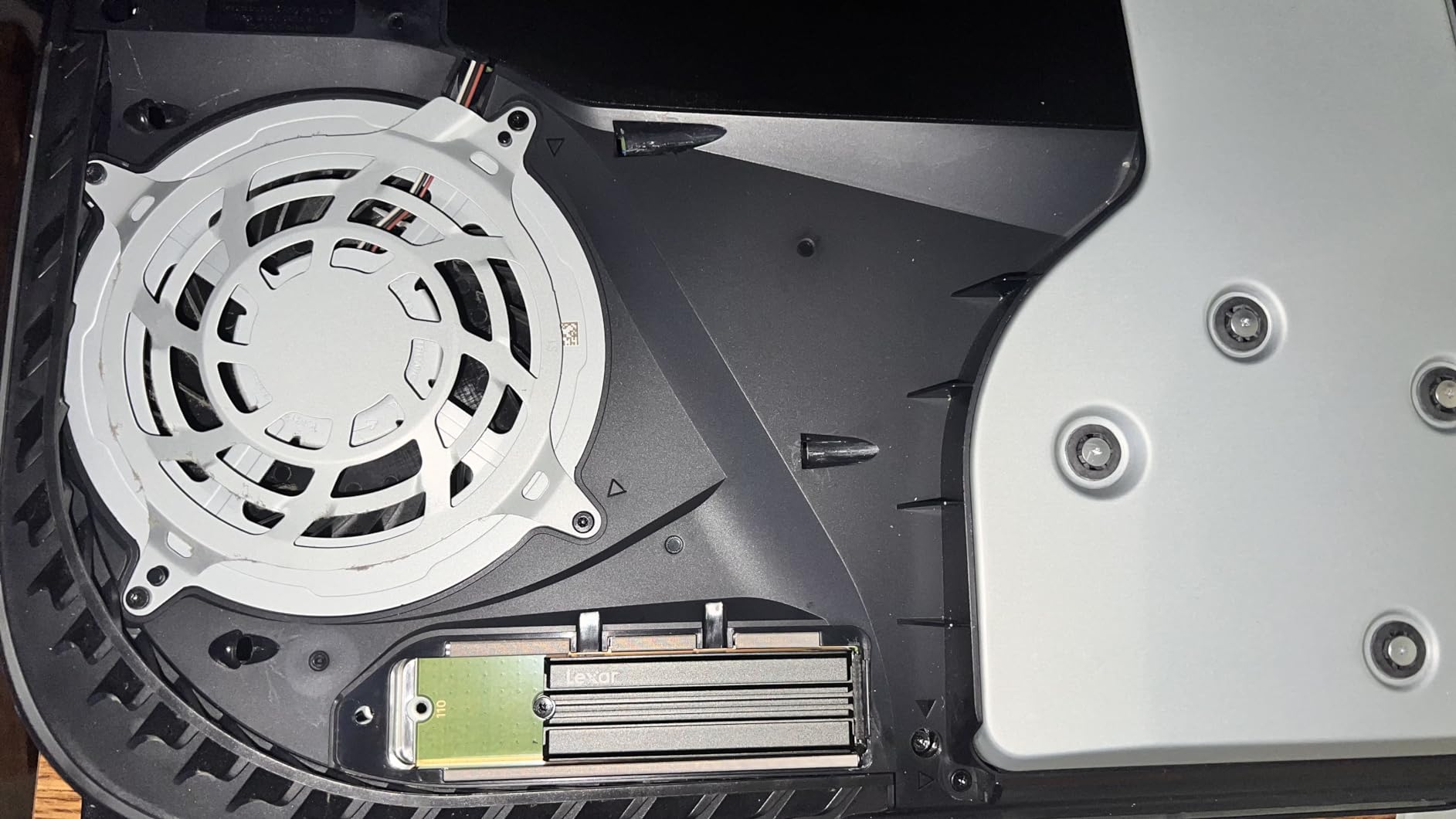 Lexar 2TB NM790 NVMe SSD w/Heatsink, 7400/6500 MB/s, M.2 2280, PCIe Gen 4x4 customer photo 1