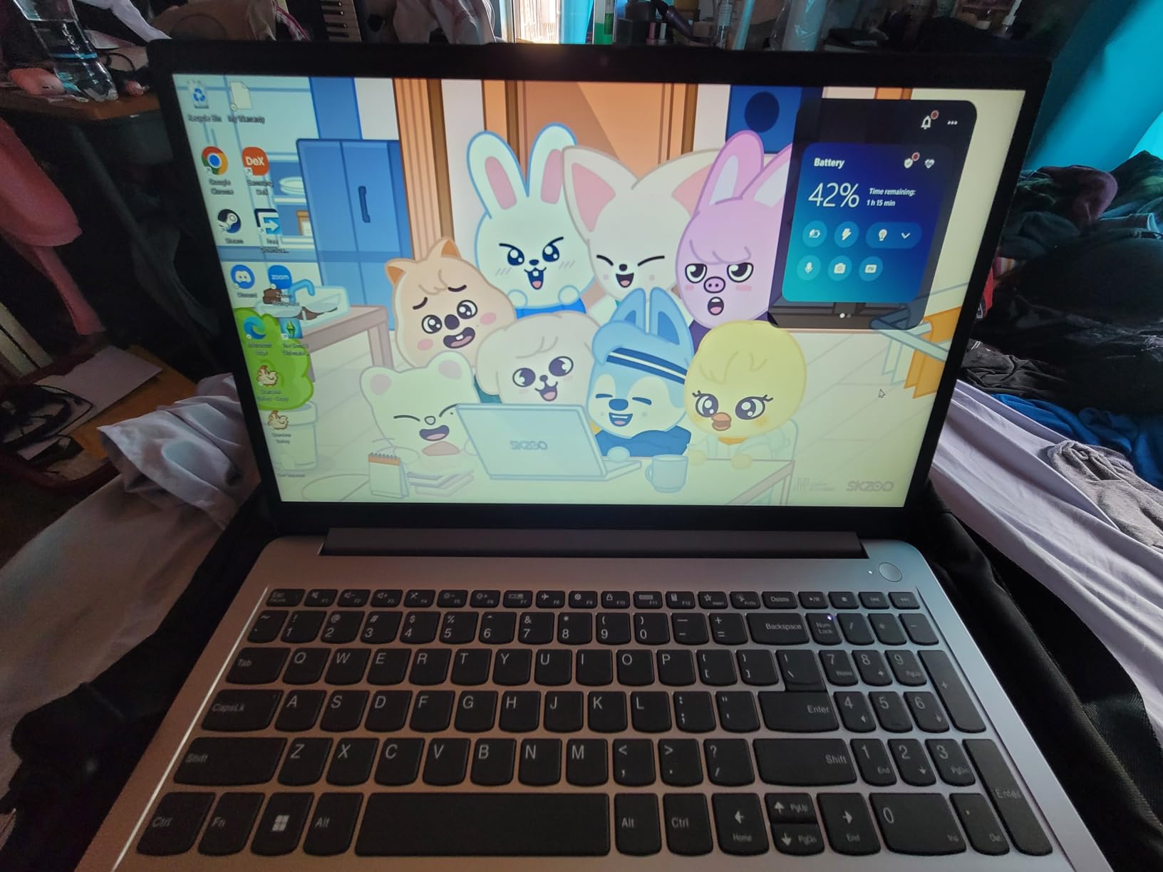 Lenovo IdeaPad 1 Laptop, 15.6” FHD Display, AMD Ryzen 5 5500U, 8GB RAM, 512GB SSD, Windows 11 Home, 720p Camera w/Privacy Shutter, Smart Noise Cancelling, Cloud Grey customer photo 2