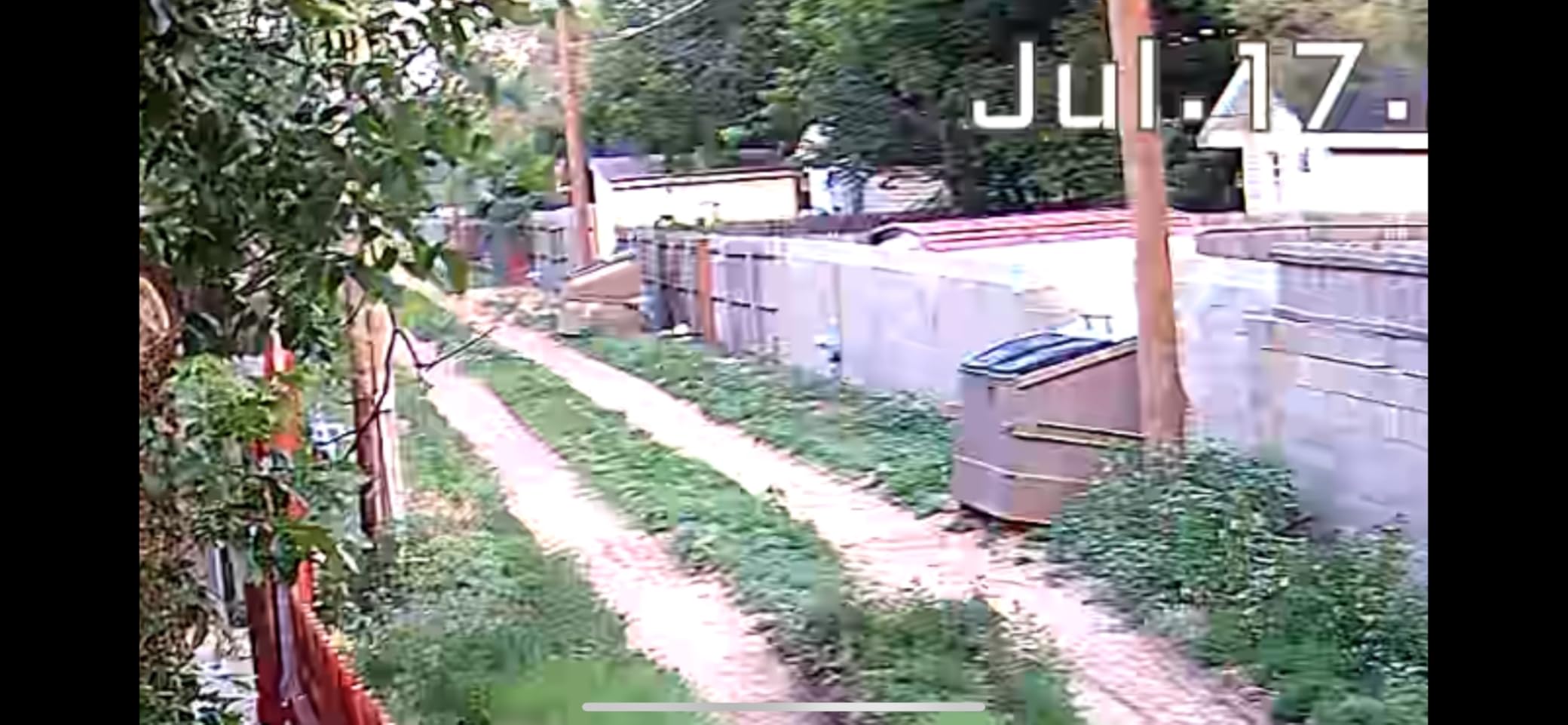 aosu 3K 5MP Solar Security Camera Wireless Outdoor PTZ 360° Smart Tracking customer photo 2