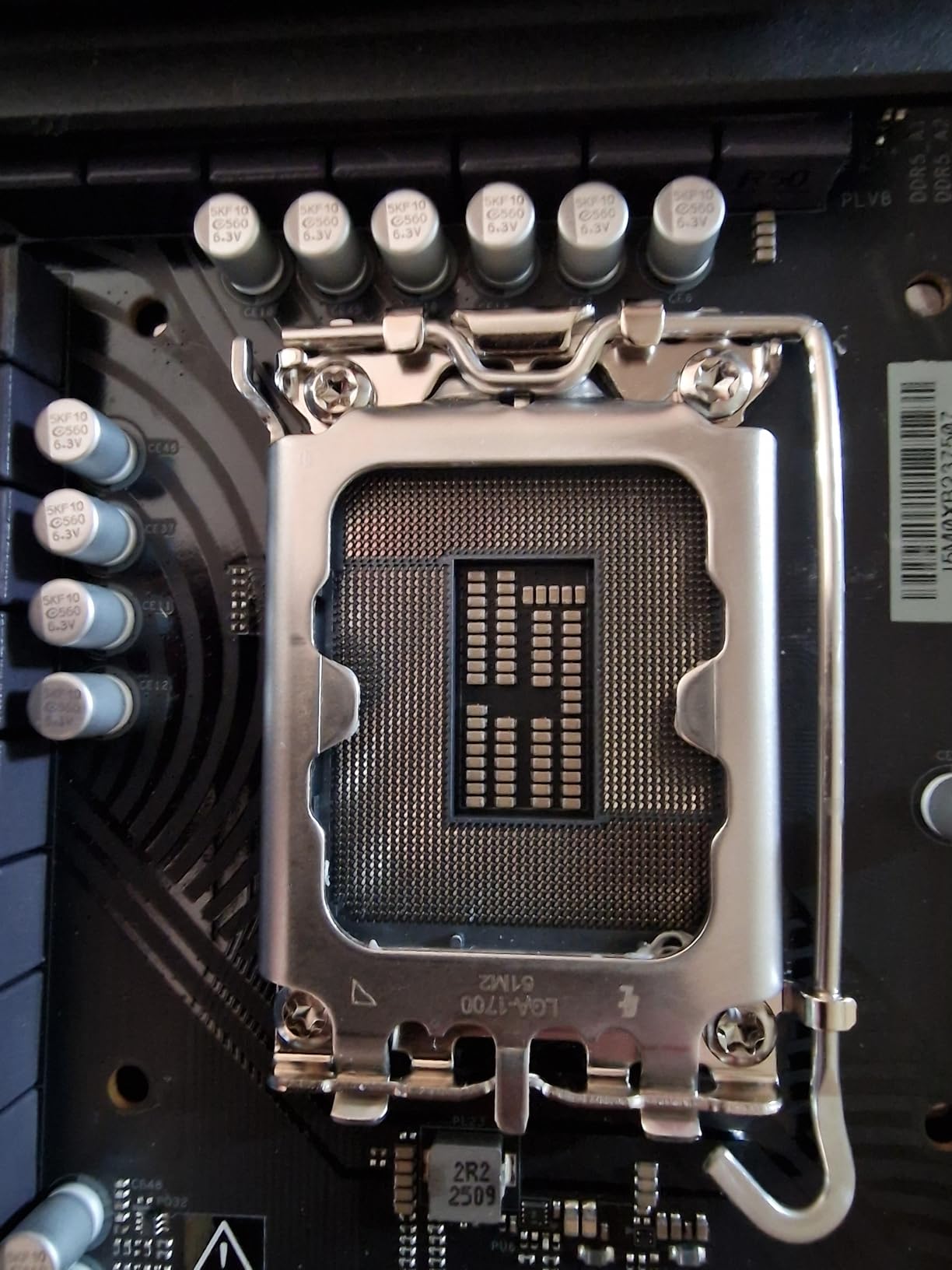 ASRock B760M PG Riptide WiFi Micro-ATX Motherboard | Supports 14th/13th/12th Gen Intel | DDR5 7200+ (OC) | WiFi 6E | 2.5G LAN | 14+1+1 Power Phase | Front & Rear USB-C customer photo 1