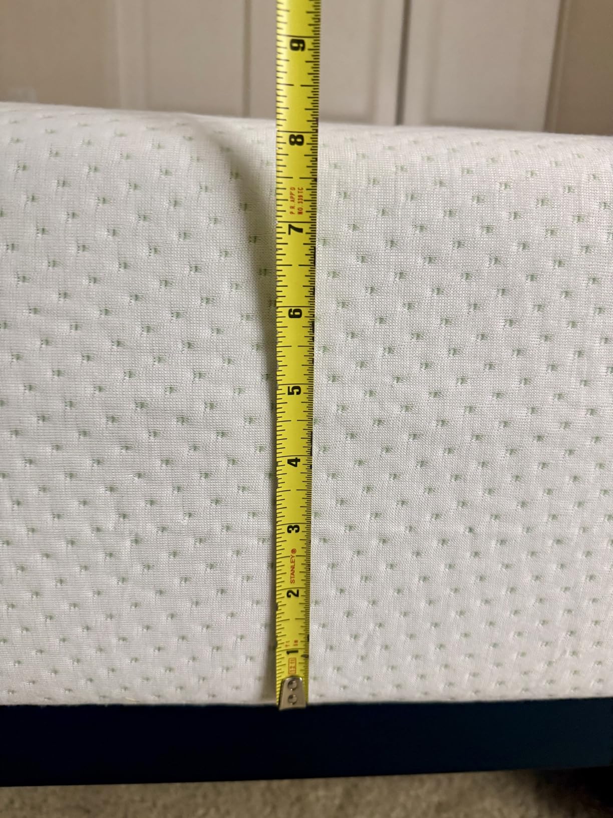 Zinus Memory Foam 10 Inch Green Tea Mattress, Queen customer photo 2