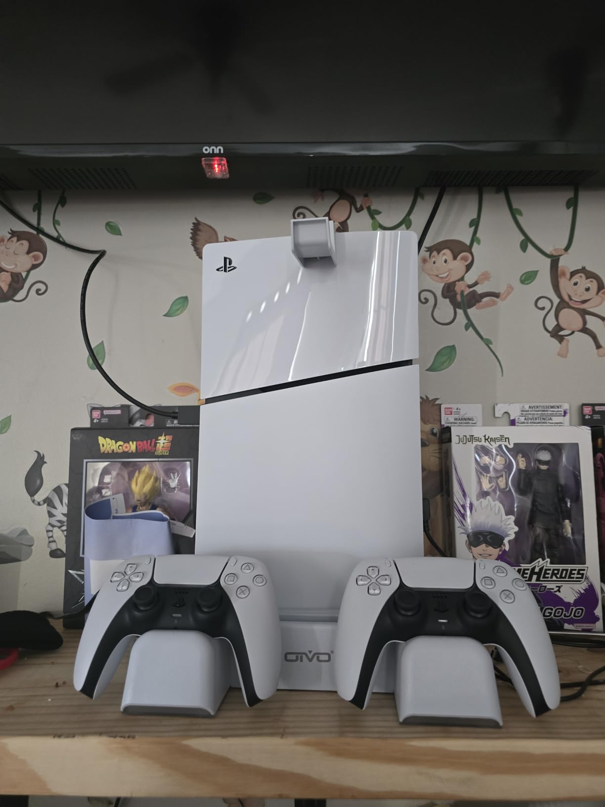 PlayStation®5 Digital Edition (slim) customer photo 1