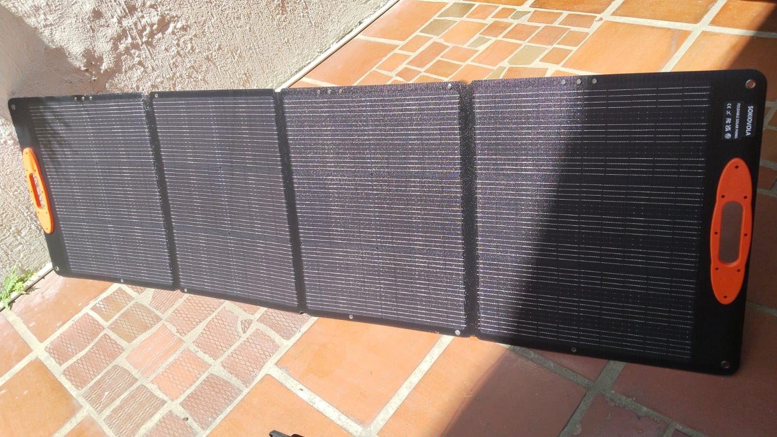 SOKIOVOLA 100W Portable Solar Panel MC-4 Foldable Solar Panel Charger Kits 18V IP68 Waterproof Lightweight and Compact for Small Power Station RV Travel Outdoor Activities customer photo 1