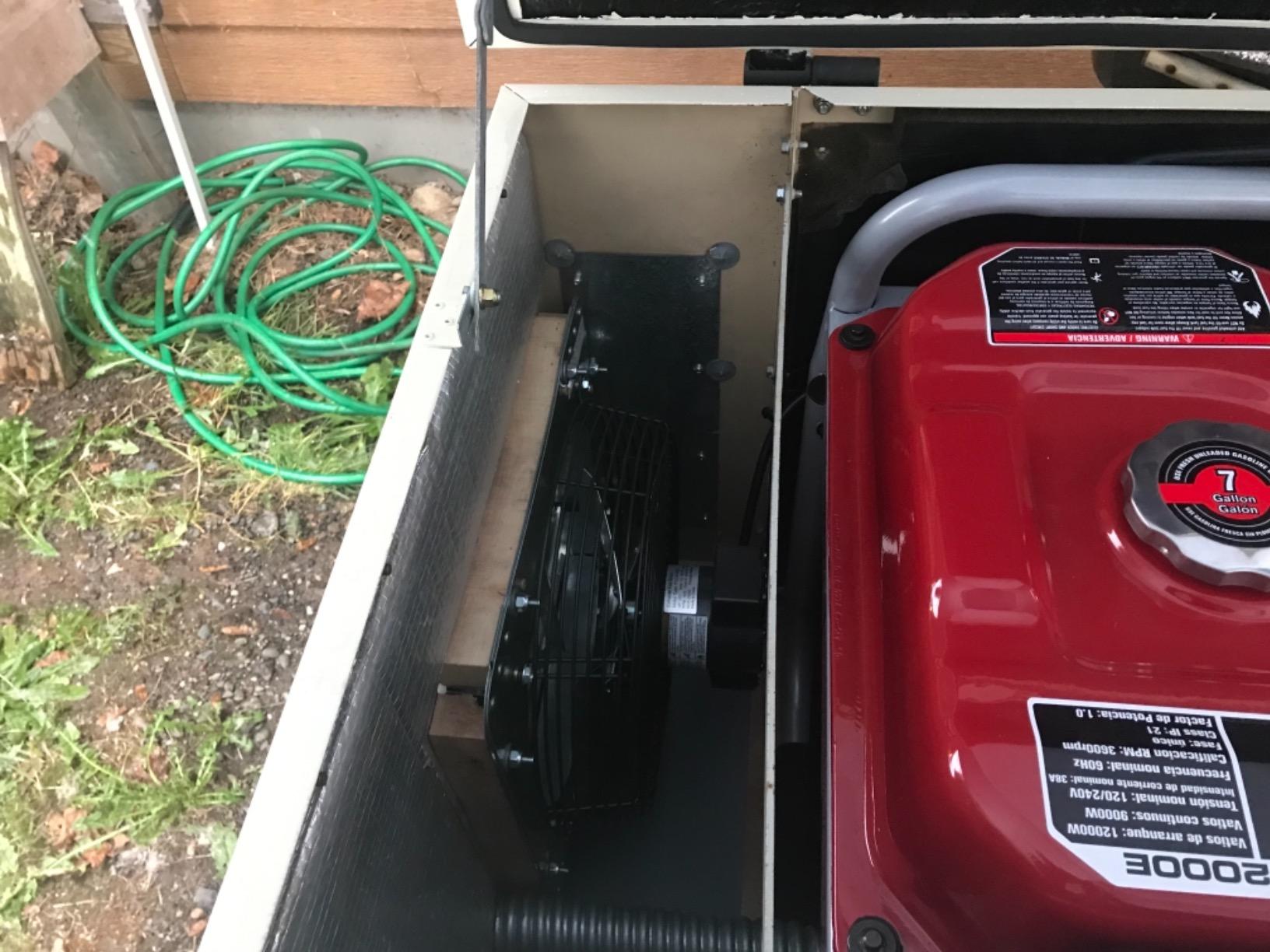A-iPower 5000-Watt Portable Generator Gas Powered, CO Sensor Shutdown, Heavy Duty Generators with 223cc OHV Engine for Jobsite, RV, Home Backup, Emergency (GXS5000) customer photo 2