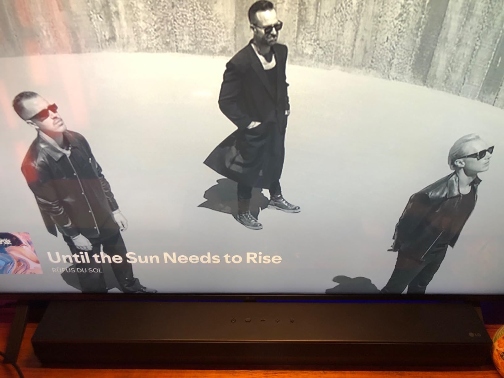 LG S40T 2.1 ch.Soundbar with Wireless Subwoofer, TV Synergy, Wow Interface, AI Sound Pro - Black customer photo 1