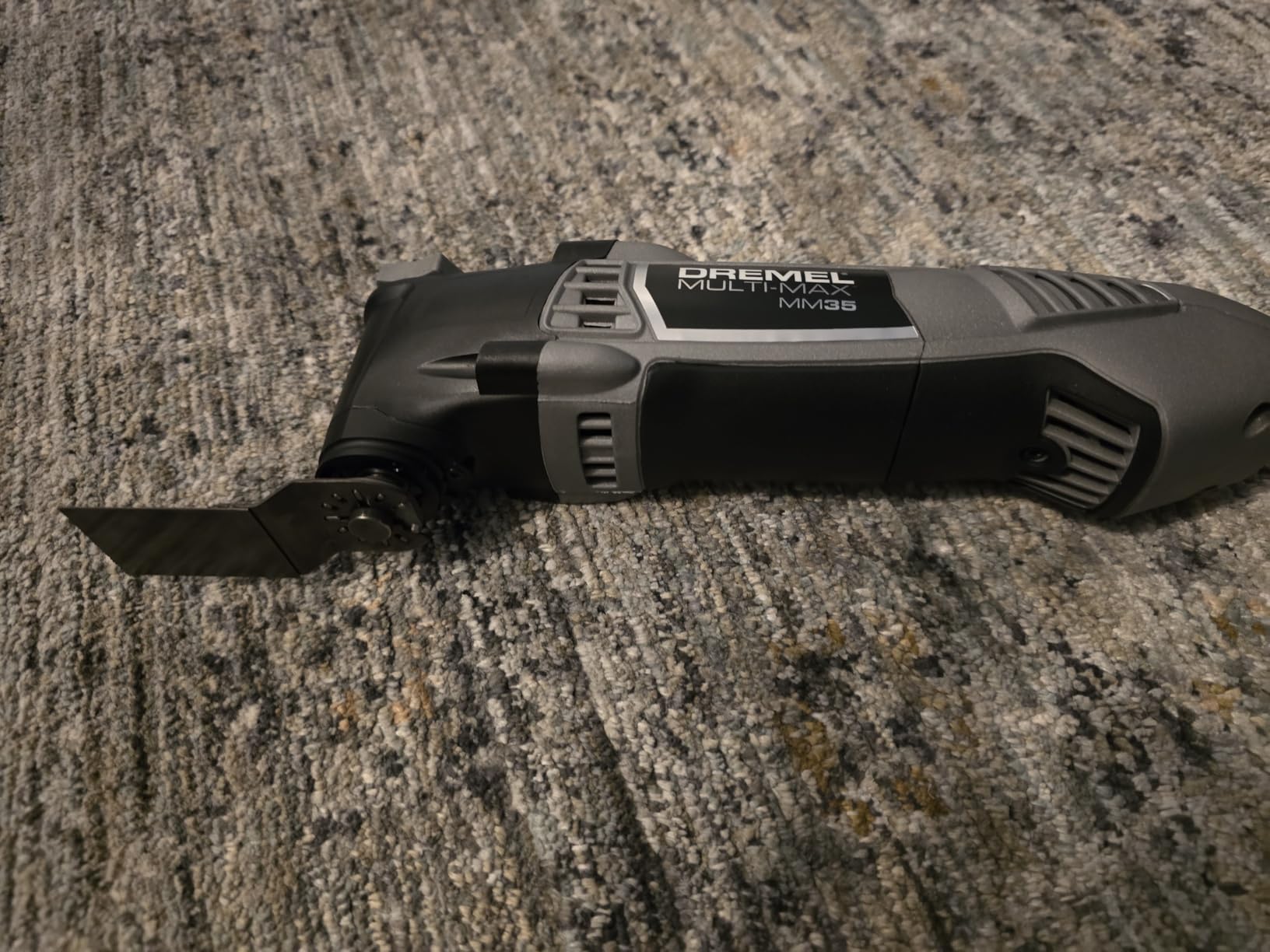 Dremel Multi-Max™ MM35-02 3.5 Amp Oscillating Tool Kit with Variable Speed customer photo 2