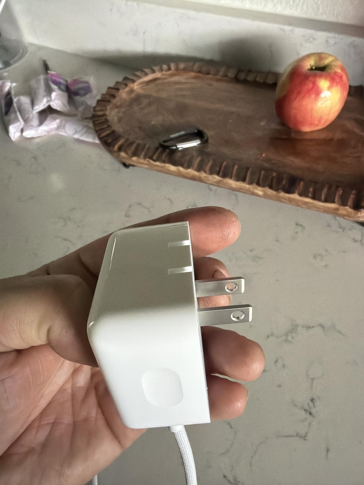 Apple 35W Dual USB-C Port Compact Power Adapter customer photo 2