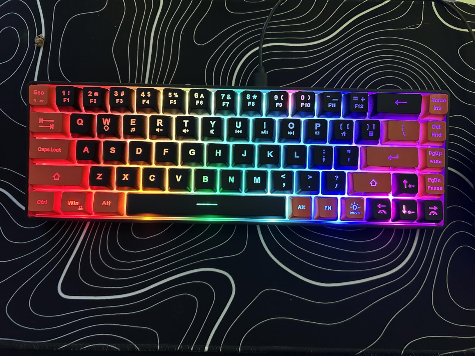 GEODMAER 65% Gaming Keyboard, Wired Backlit Mini Keyboard, Ultra-Compact Anti-Ghosting No-Conflict 68 Keys Membrane Gaming Wired Keyboard for PC Laptop Windows Gamer customer photo 2
