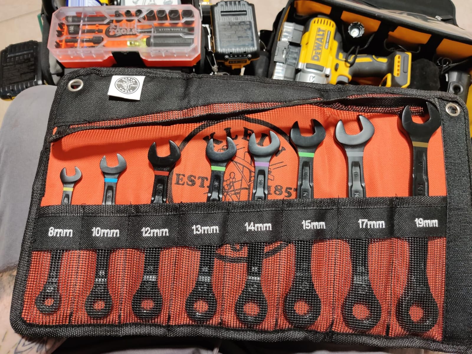 KLEIN TOOLS 69408MG Ratcheting Combination Wrench Set, Metric, 8-Piece, 90-Tooth Ratchet, I-Beam Handle, Color-Coded Size Markings, Roll Pouch Storage customer photo 2