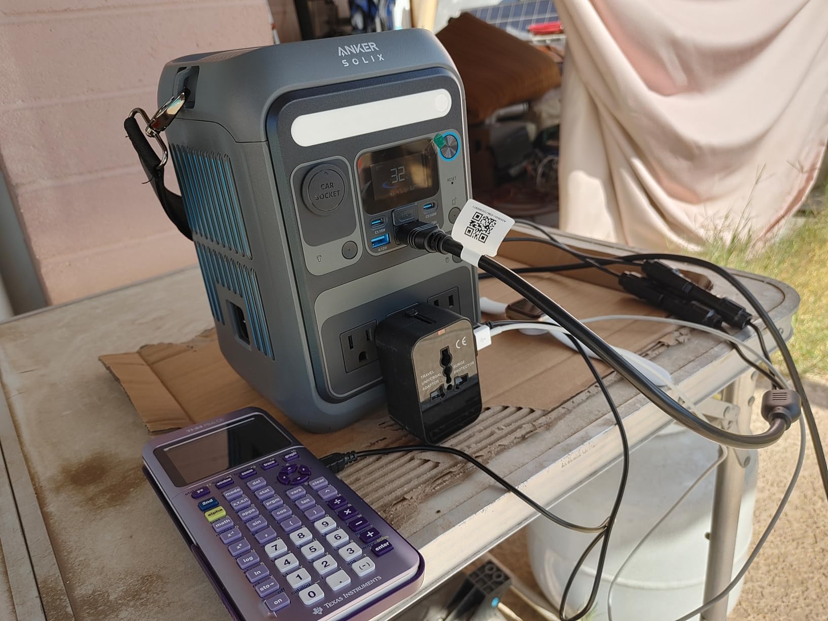 Anker SOLIX C300 Portable Power Station with 60W Solar Panel, 288Wh, 300W customer photo 1