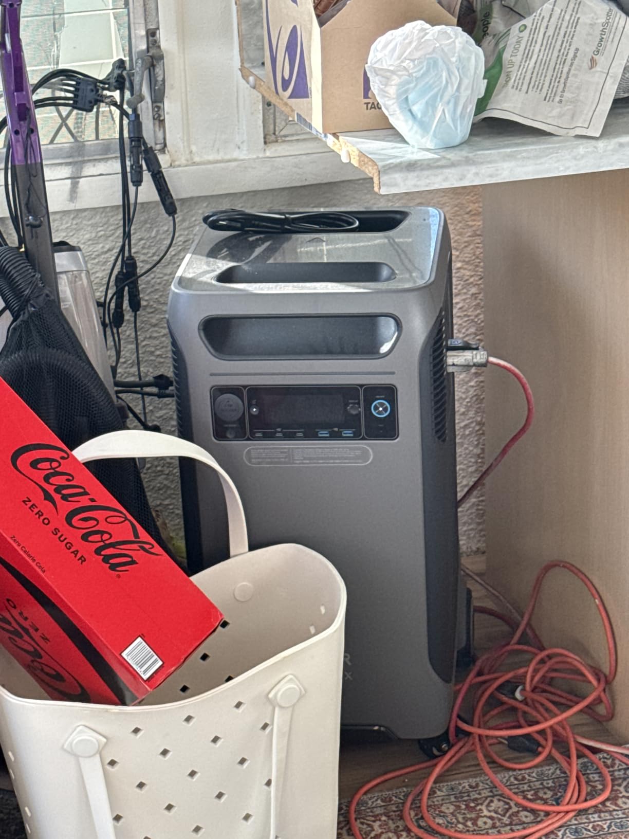 Anker SOLIX F3800 Portable Power Station and Expansion Battery, 7,680Wh customer photo 2