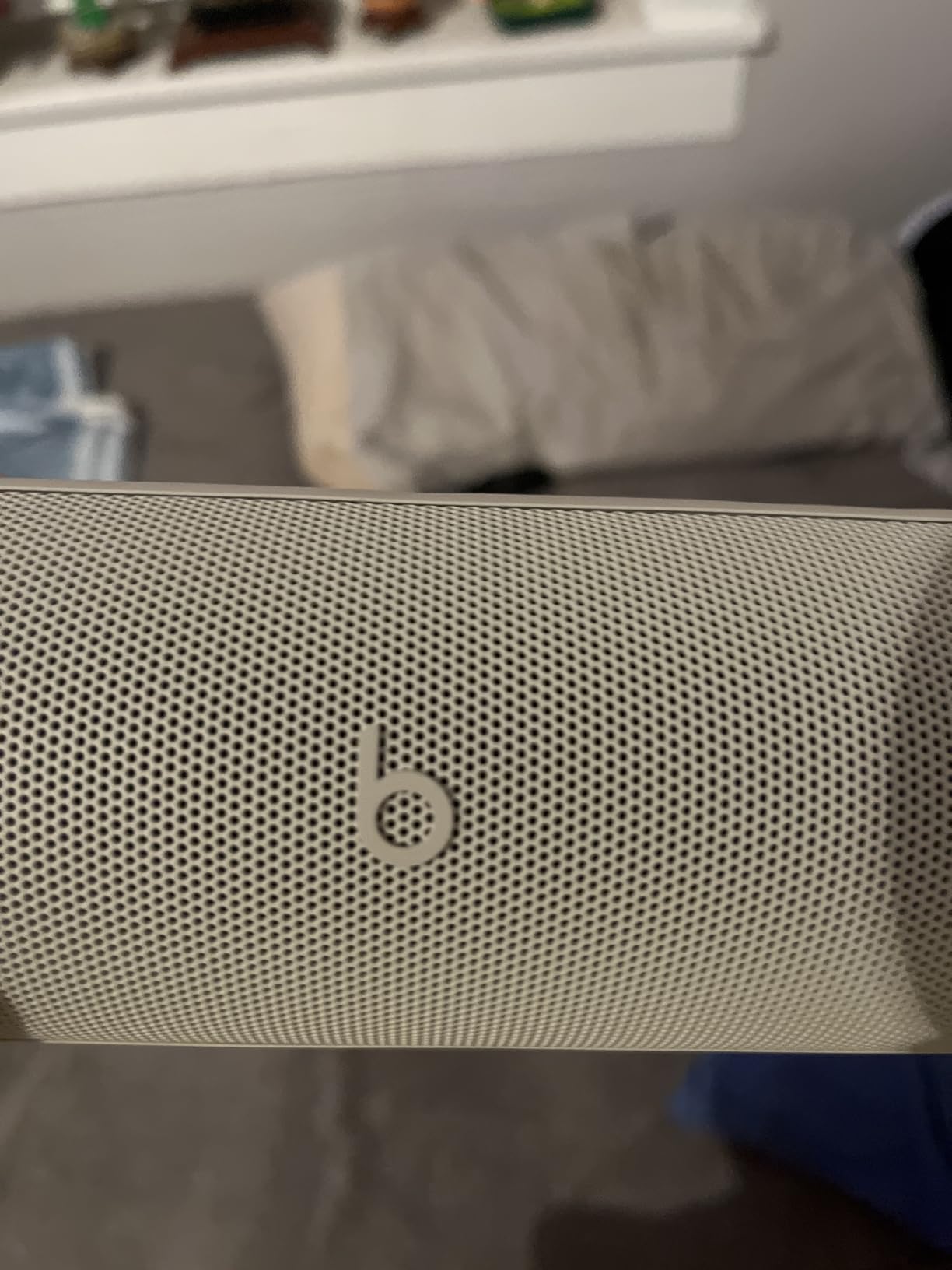 Beats Pill x Kim Kardashian - Wireless Bluetooth Speaker and Portable Charger via USB-C - Up to 24 Hours Battery Life, IP67 Water Resistant, Apple & Android Compatible, Built-in Mic – Light Gray customer photo 1