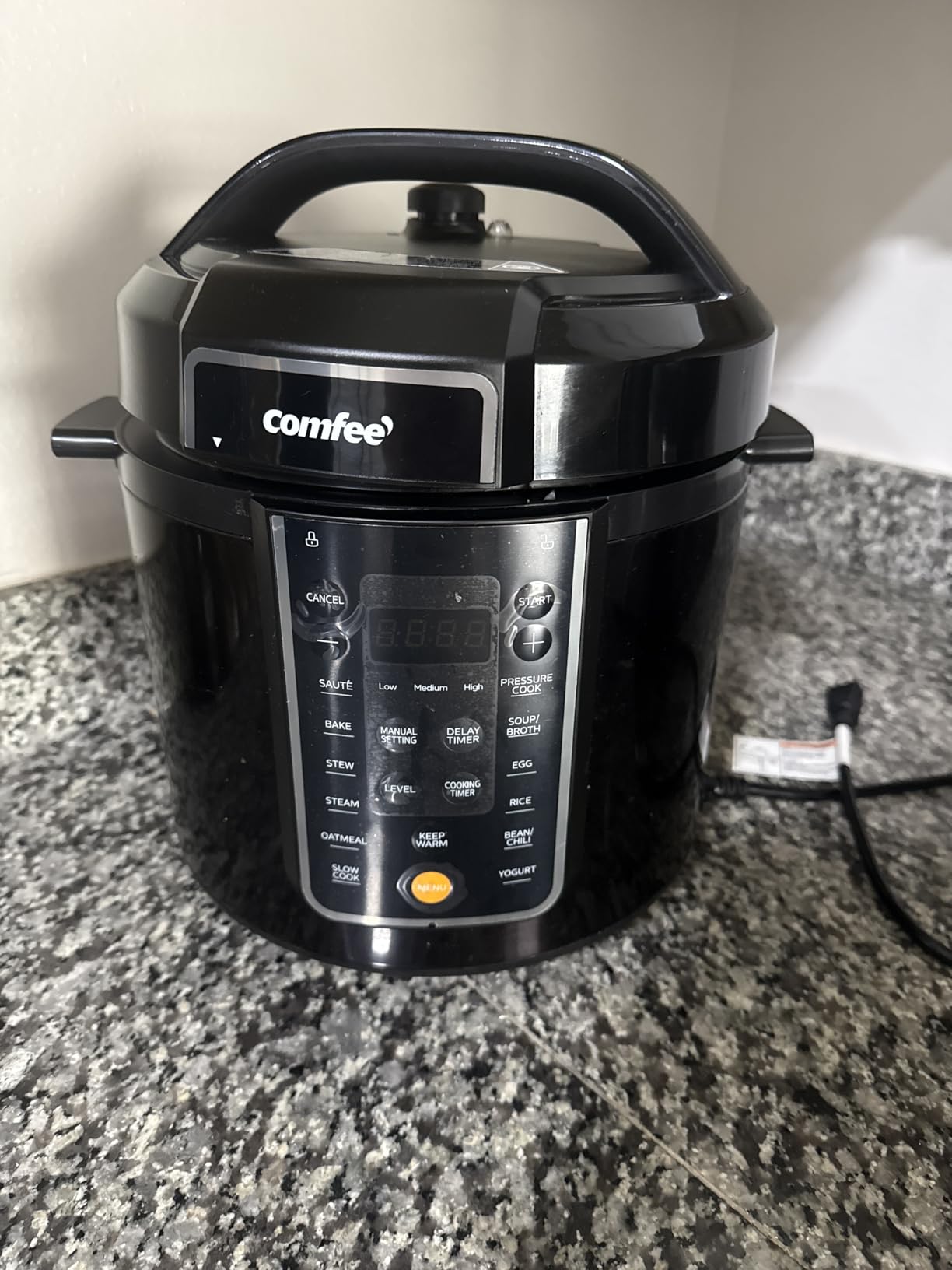 COMFEE' 12-in-1 Electric Pressure Cooker, 6 Quarts, Nonstick Pot customer photo 1