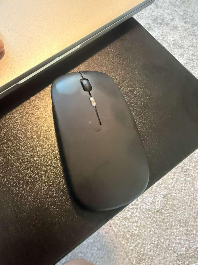 Afaartcci Rechargeable Wireless Mouse, Silent Bluetooth Mouse (Black) customer photo 1