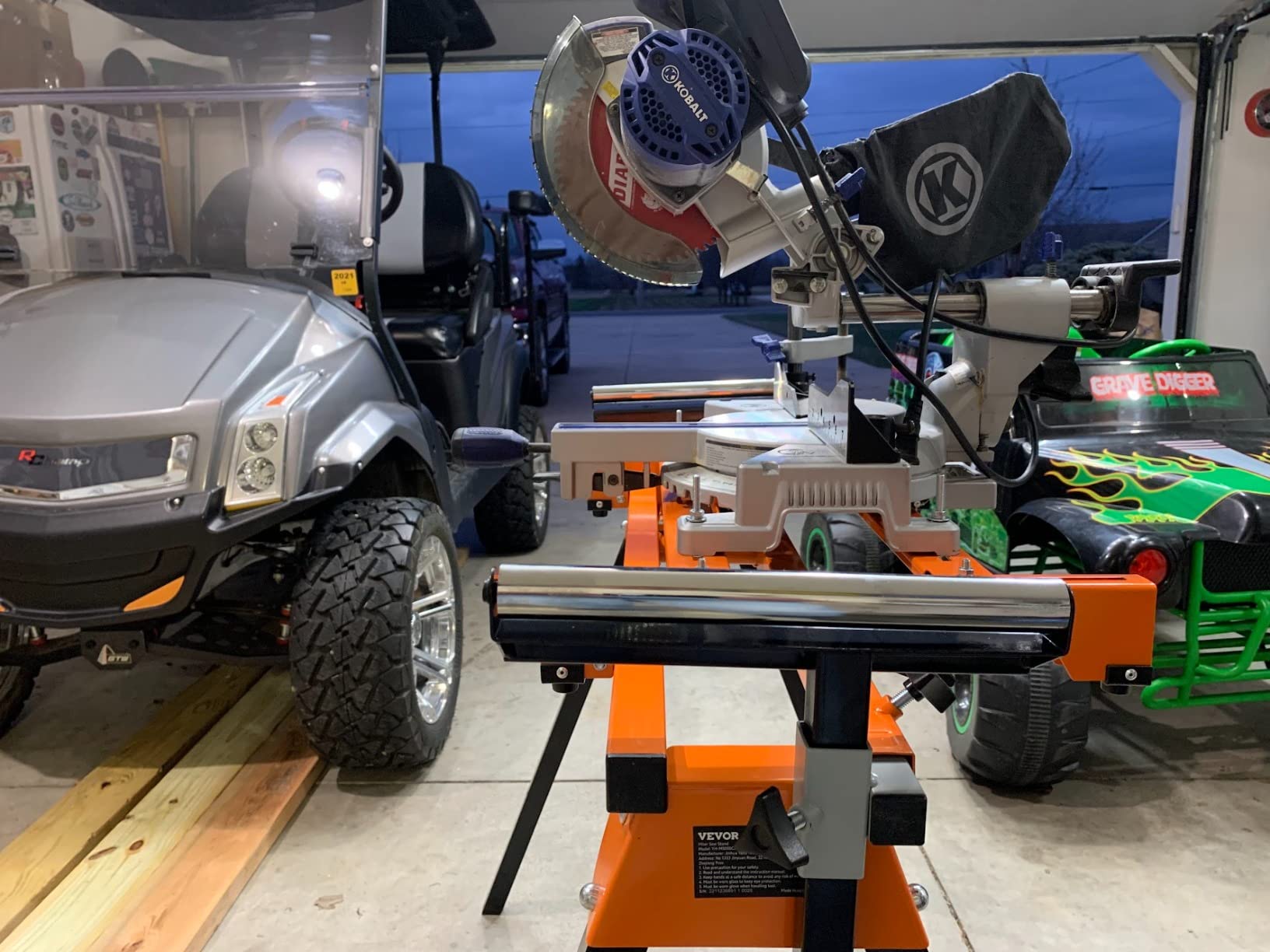 VEVOR 93in Collapsible Miter Saw Stand With Integral Mounting Bracket Clamp, Height and Length Adjustable, 500lbs Load Capacity, Portable Compact Folding With Wheels customer photo 2