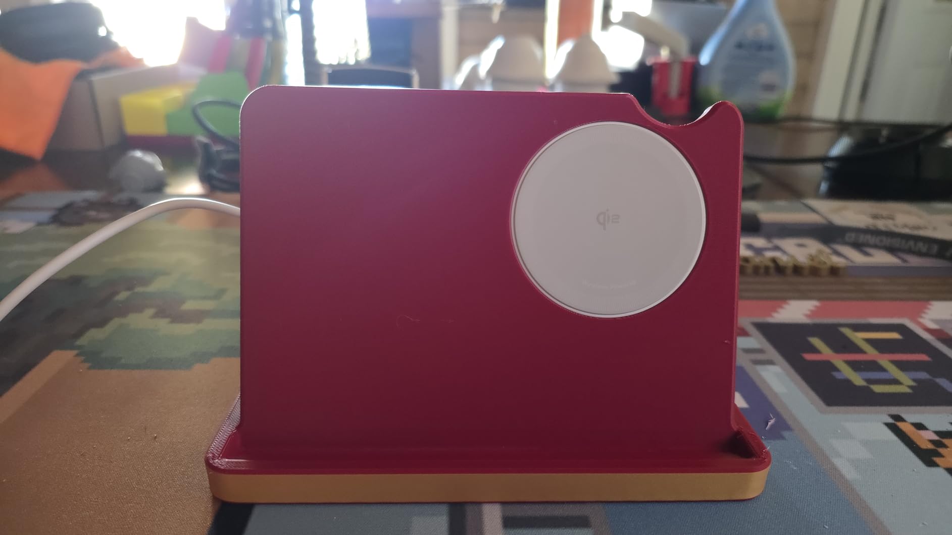 Anker Zolo MagSafe-Compatible Wireless Charger with Qi2 15W Fast Charging customer photo 2