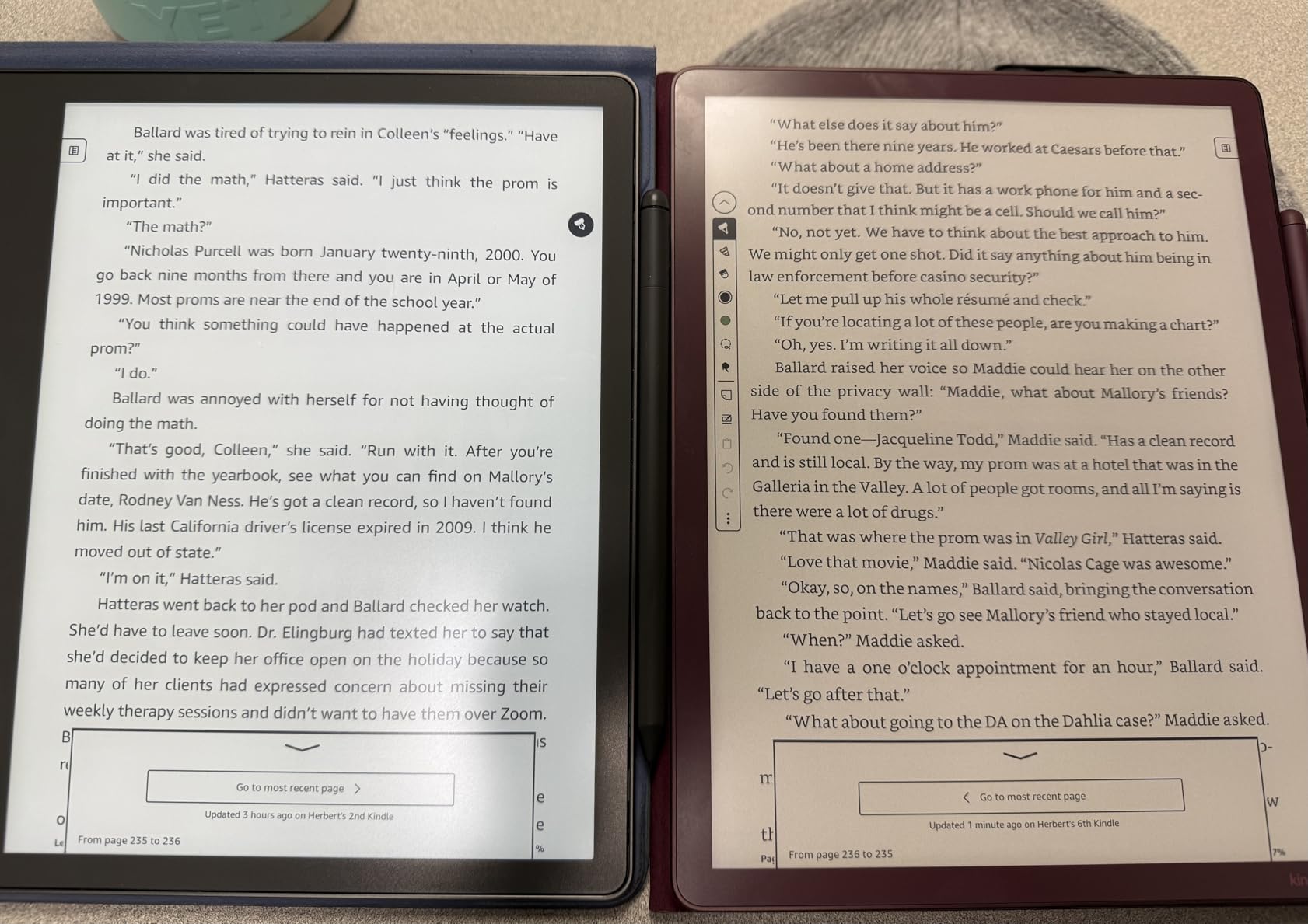 Amazon Kindle Scribe Colorsoft 32GB (newest model) — 11” paper-like color display — Write in notebooks, docs, and books. Read in any light. Pen included - Graphite customer photo 1