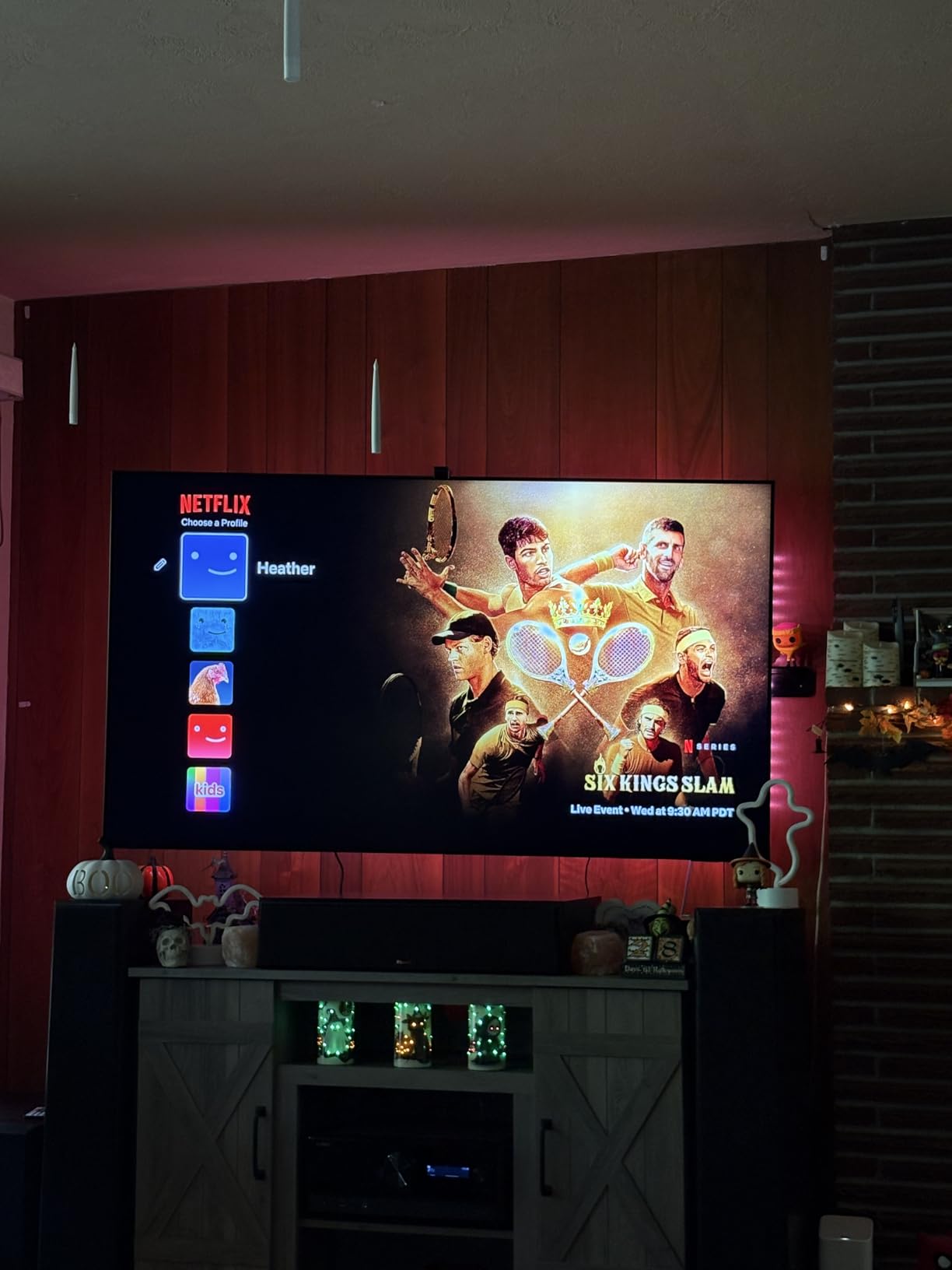Samsung 50-Inch Class Neo QLED 4K QN90F Series, Vision AI, Mini LED Smart TV (2025 Model, 50QN90F) Neo Quantum HDR+, Object Tracking Sound Lite w/Dolby Atmos, Glare Free, Gaming Hub, Alexa Built-in customer photo 1