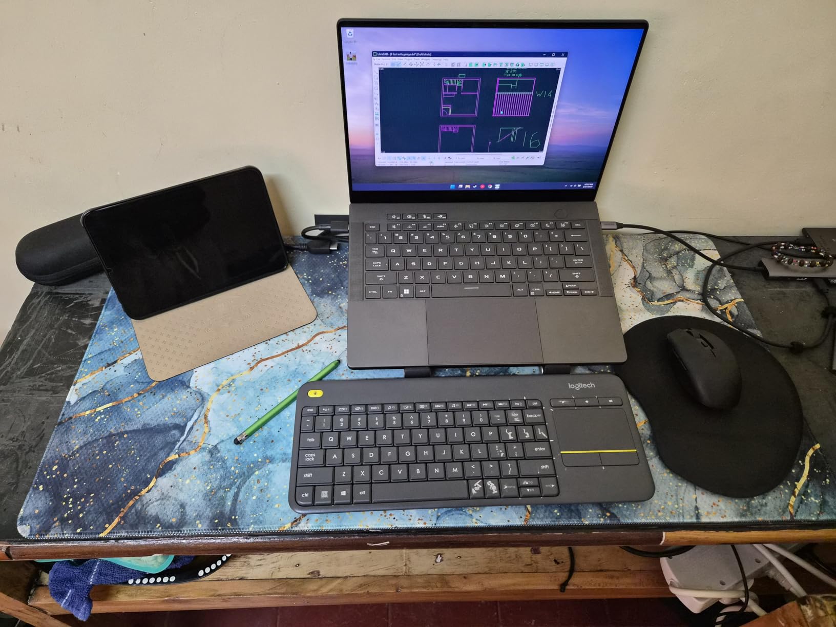 Large Extended Gaming Mouse Pad with Stitched Edges 47.3 X 23.6 in Mousepad customer photo 2
