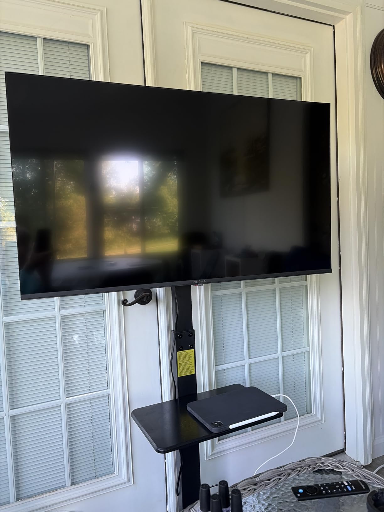 INSIGNIA 55-inch Class F50 Series LED 4K UHD Smart Fire TV with Alexa Voice Remote (NS-55F501NA26) customer photo 2