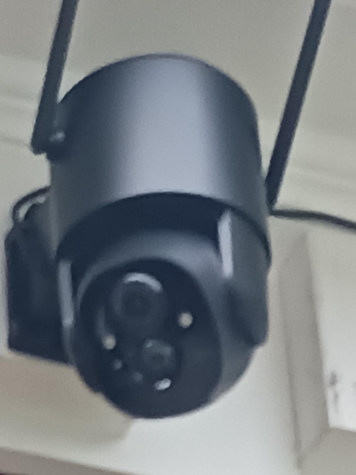 4G LTE Cellular Security Camera: No WiFi Security Camera Outdoor Solar Built-in SIM Card 2K Home Cameras System Wireless Outside Battery Powered with 360° Live View Color Night Vision Motion Detection customer photo 1