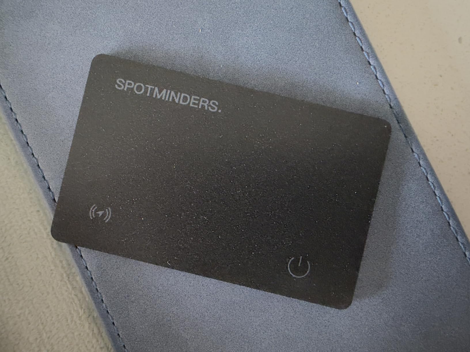 SPOTMINDERS Apple MFi Certified Wallet Tracker Card for Travel - Works with Apple Find My, IP68 Waterproof Rechargeable Tracking Card for Wallet Luggage Passport Purse - Ultra Slim 0.07in Item Finder customer photo 2