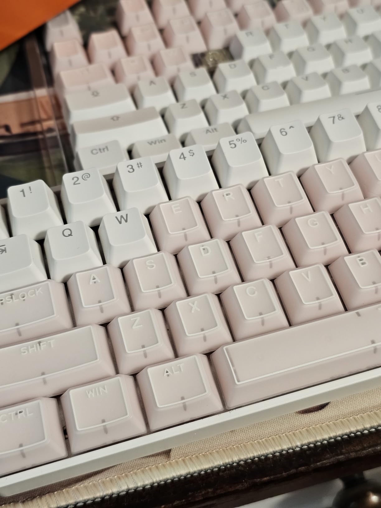 DAREU EK60 HE Hall Effect Magnetic Switch Mechanical Gaming Keyboard 60% customer photo 1
