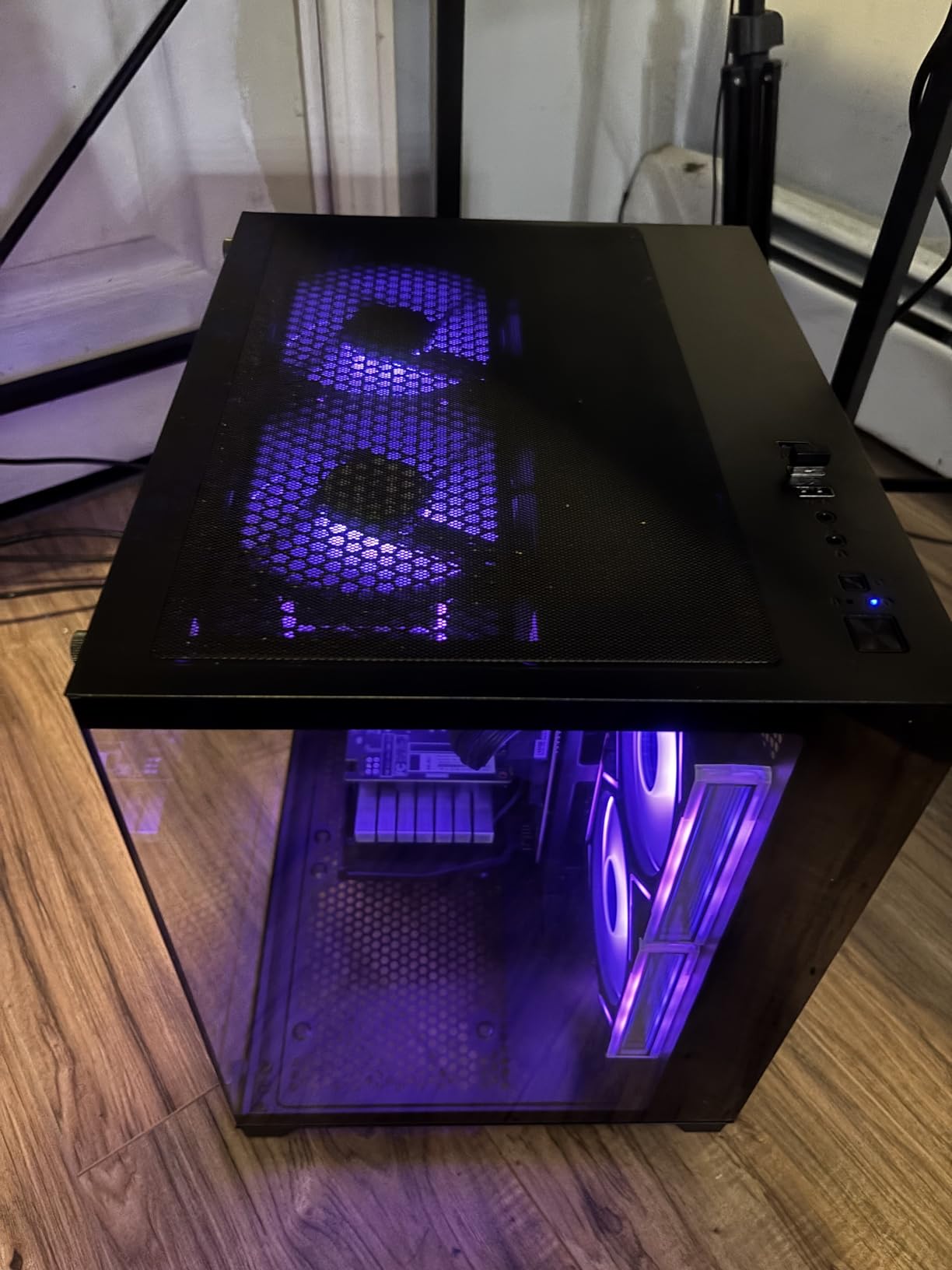 SKYESEV Gaming Desktop Computer PC,AMD Ryzen 5 5600,RTX3050 6GB,32GB DDR4 customer photo 1